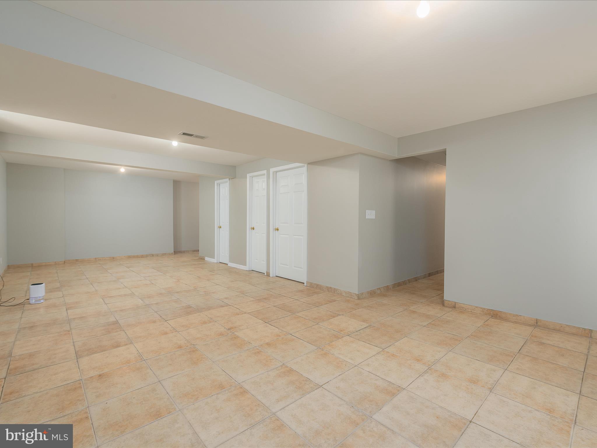 RANSON ESTATES CIRCLE - Residential