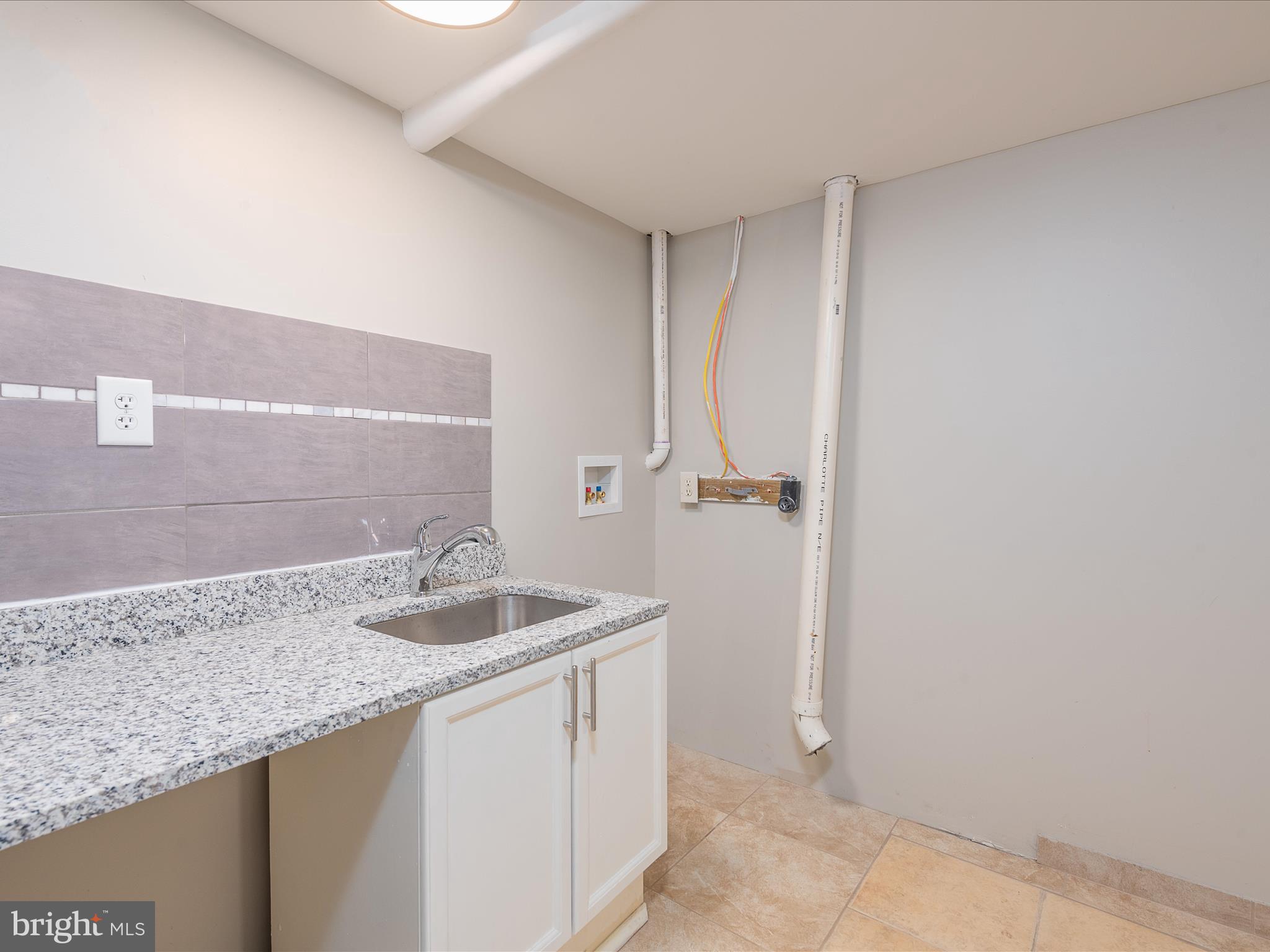 RANSON ESTATES CIRCLE - Residential