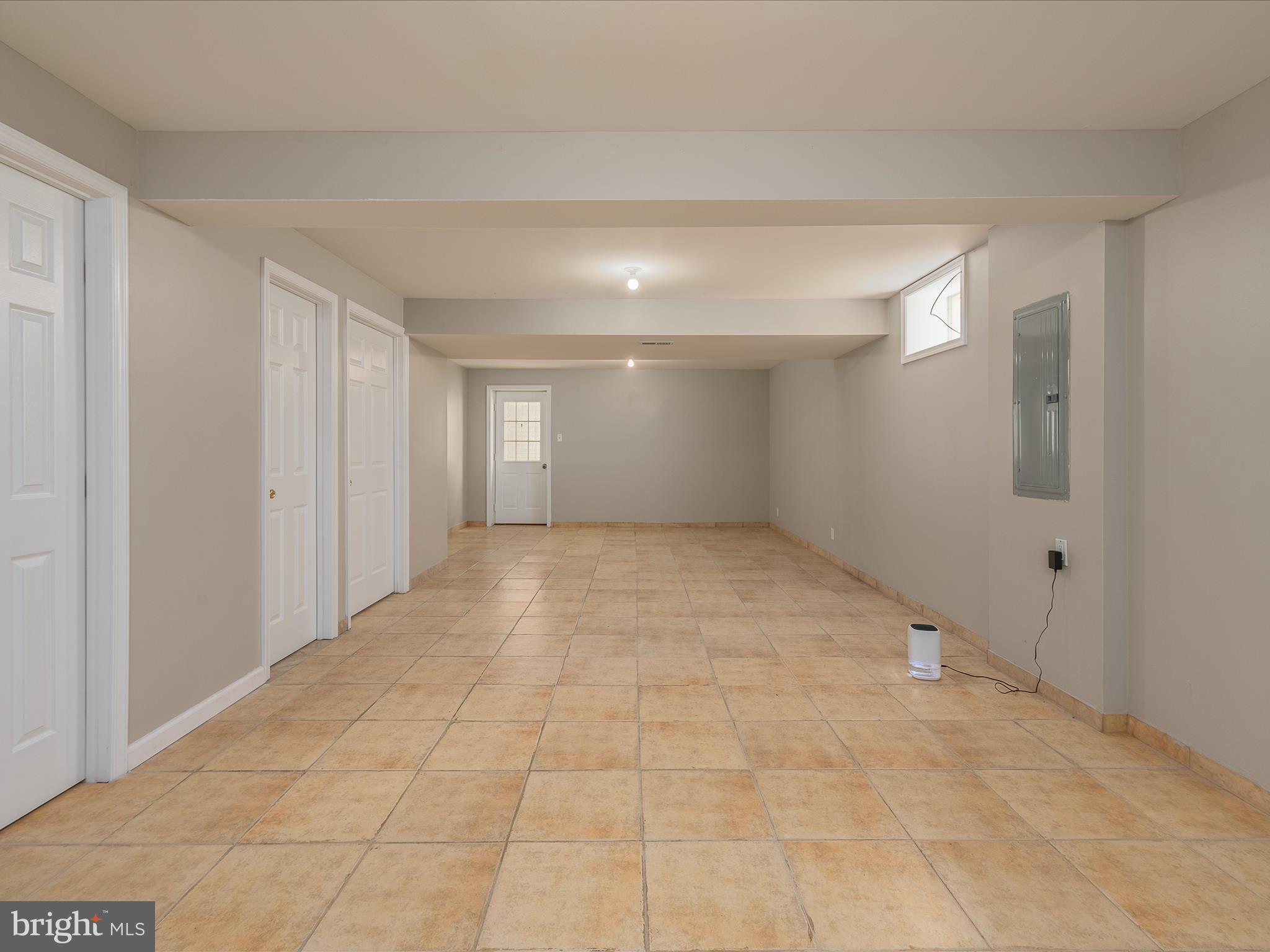 RANSON ESTATES CIRCLE - Residential