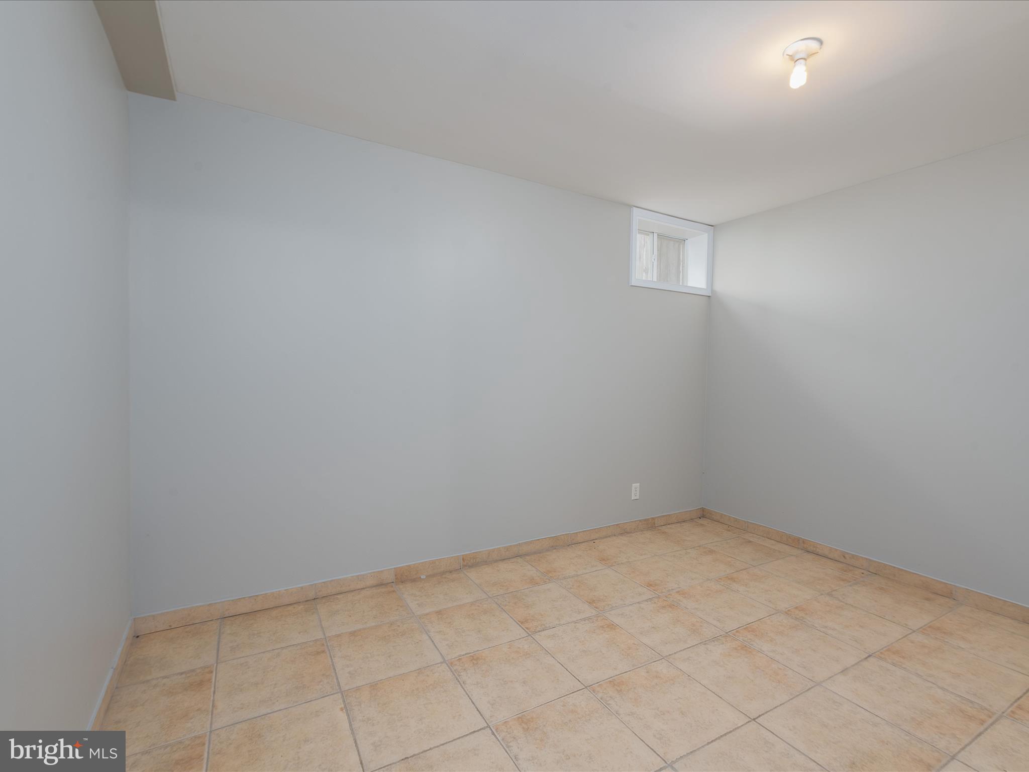 RANSON ESTATES CIRCLE - Residential