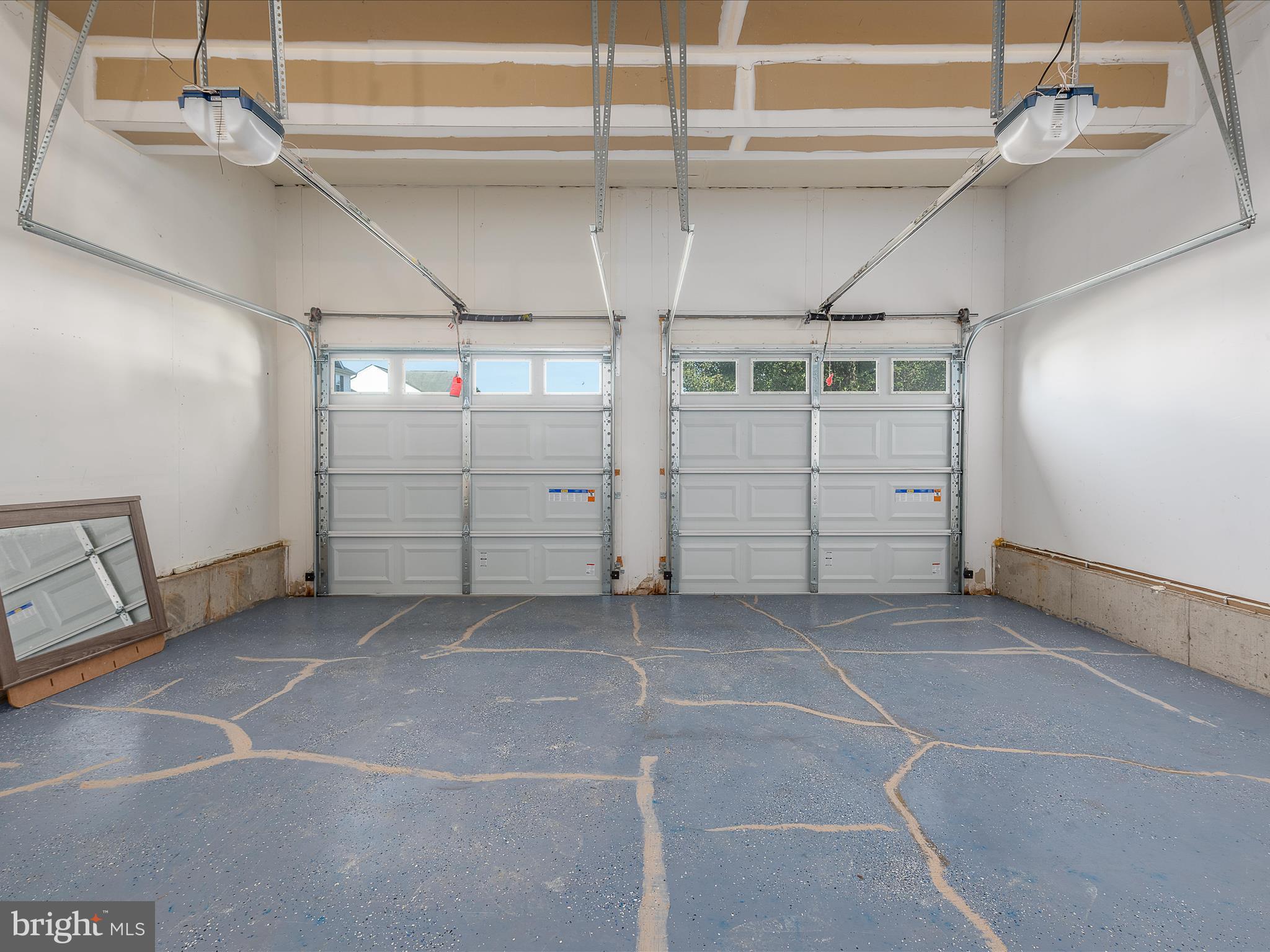 RANSON ESTATES CIRCLE - Residential