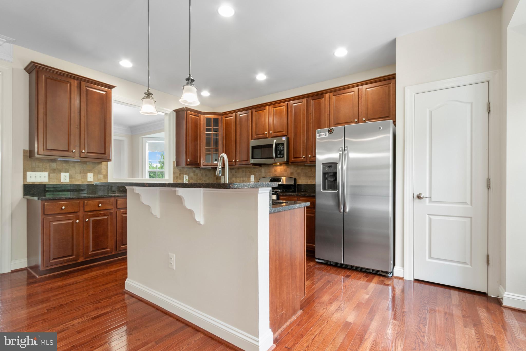 SADDLE RIDGE - Residential