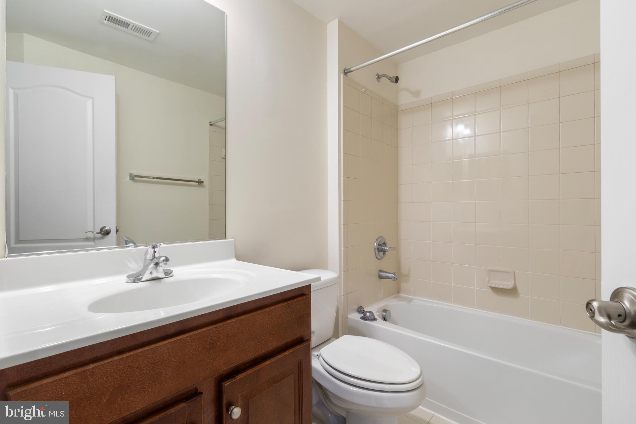 SADDLE RIDGE - Residential