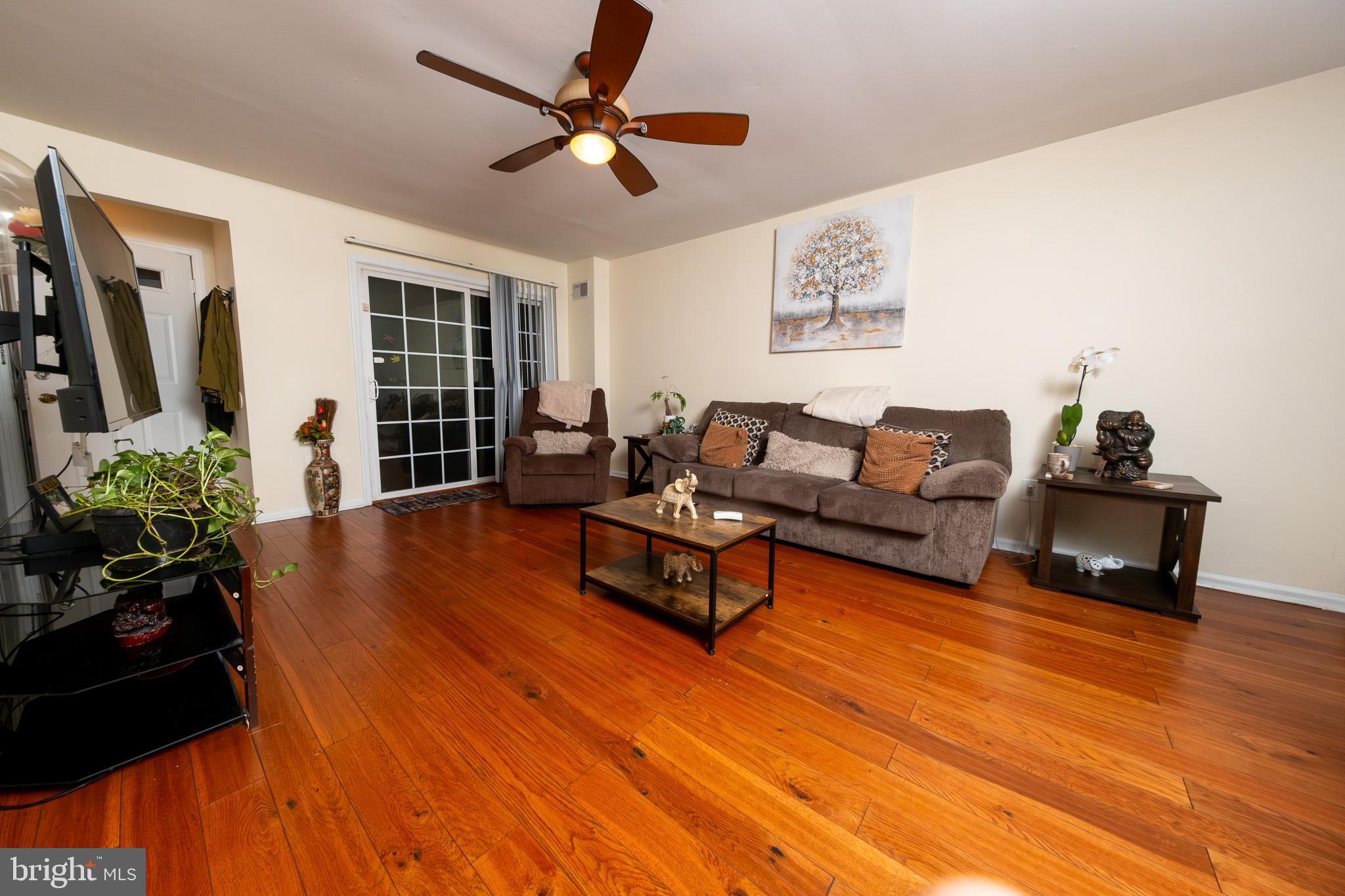 3072 HARBOUR DRIVE 3072