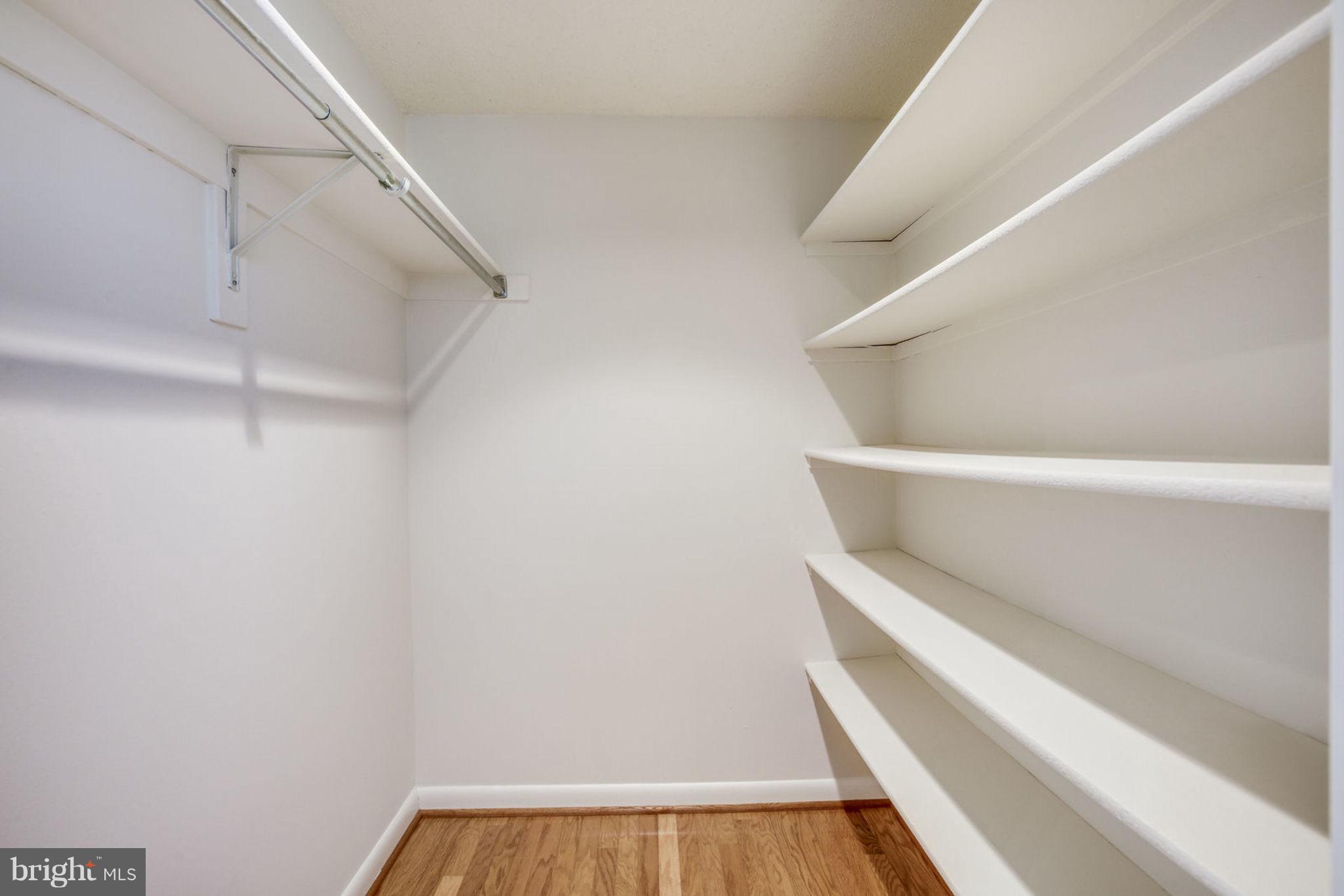 THE BARKLEY - Residential