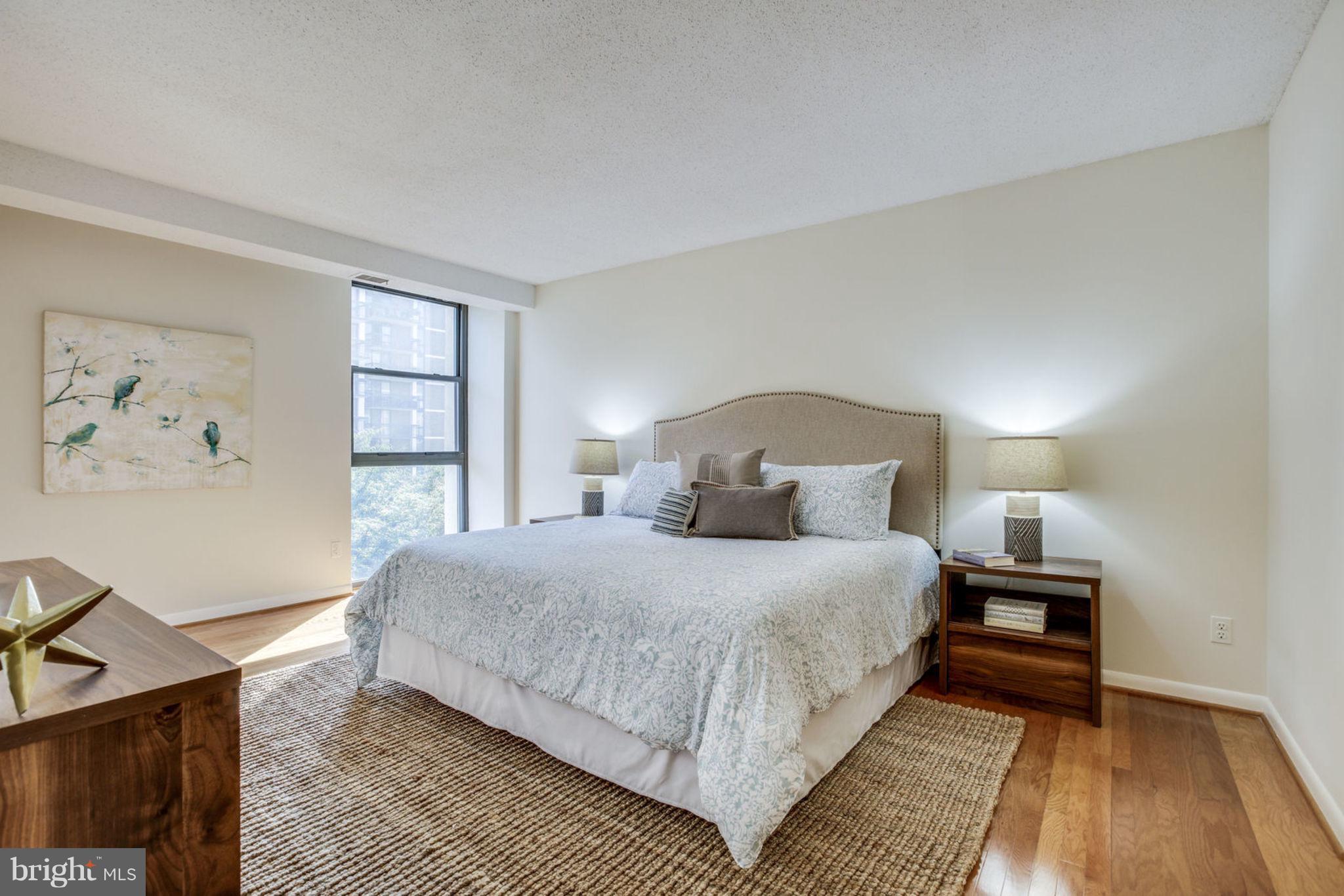 THE BARKLEY - Residential