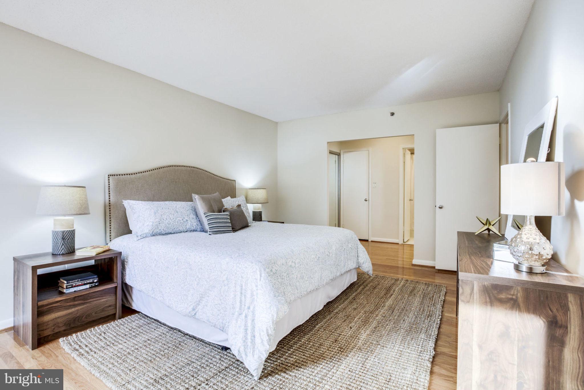 THE BARKLEY - Residential