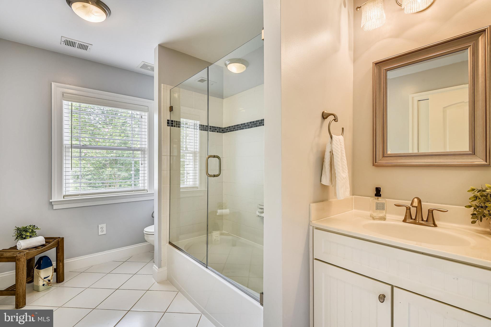 WINDSOR ESTATES - Residential