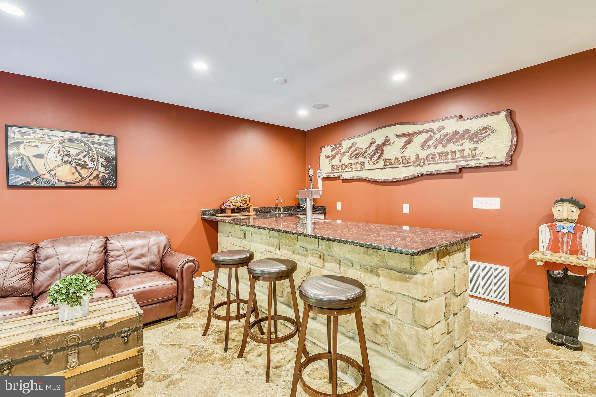 WINDSOR ESTATES - Residential