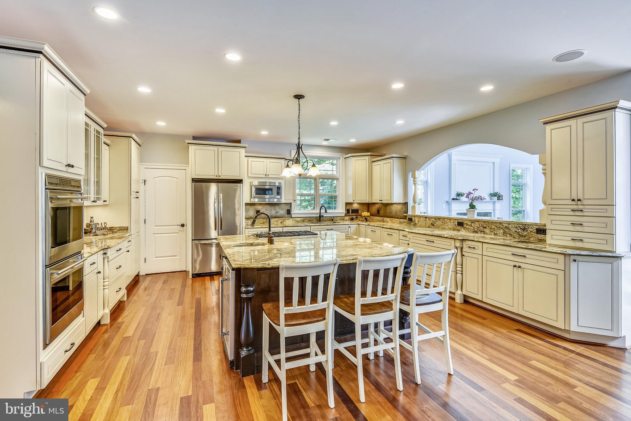 WINDSOR ESTATES - Residential