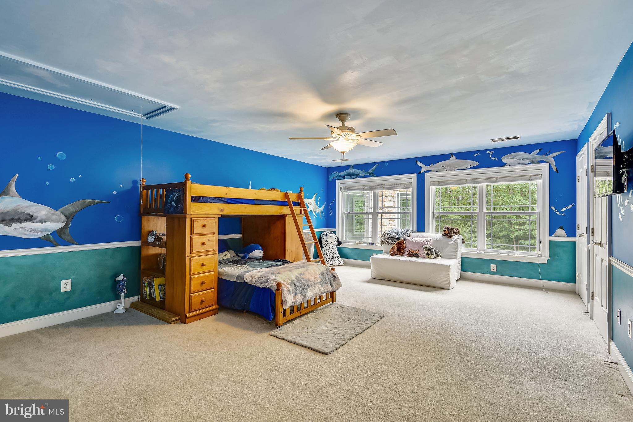 WINDSOR ESTATES - Residential