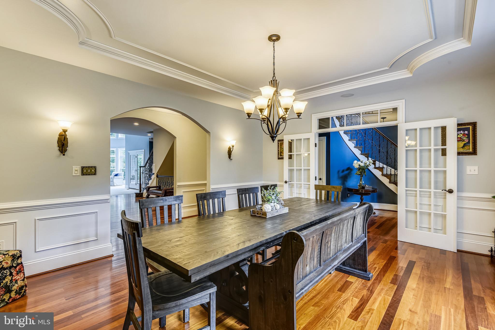 WINDSOR ESTATES - Residential