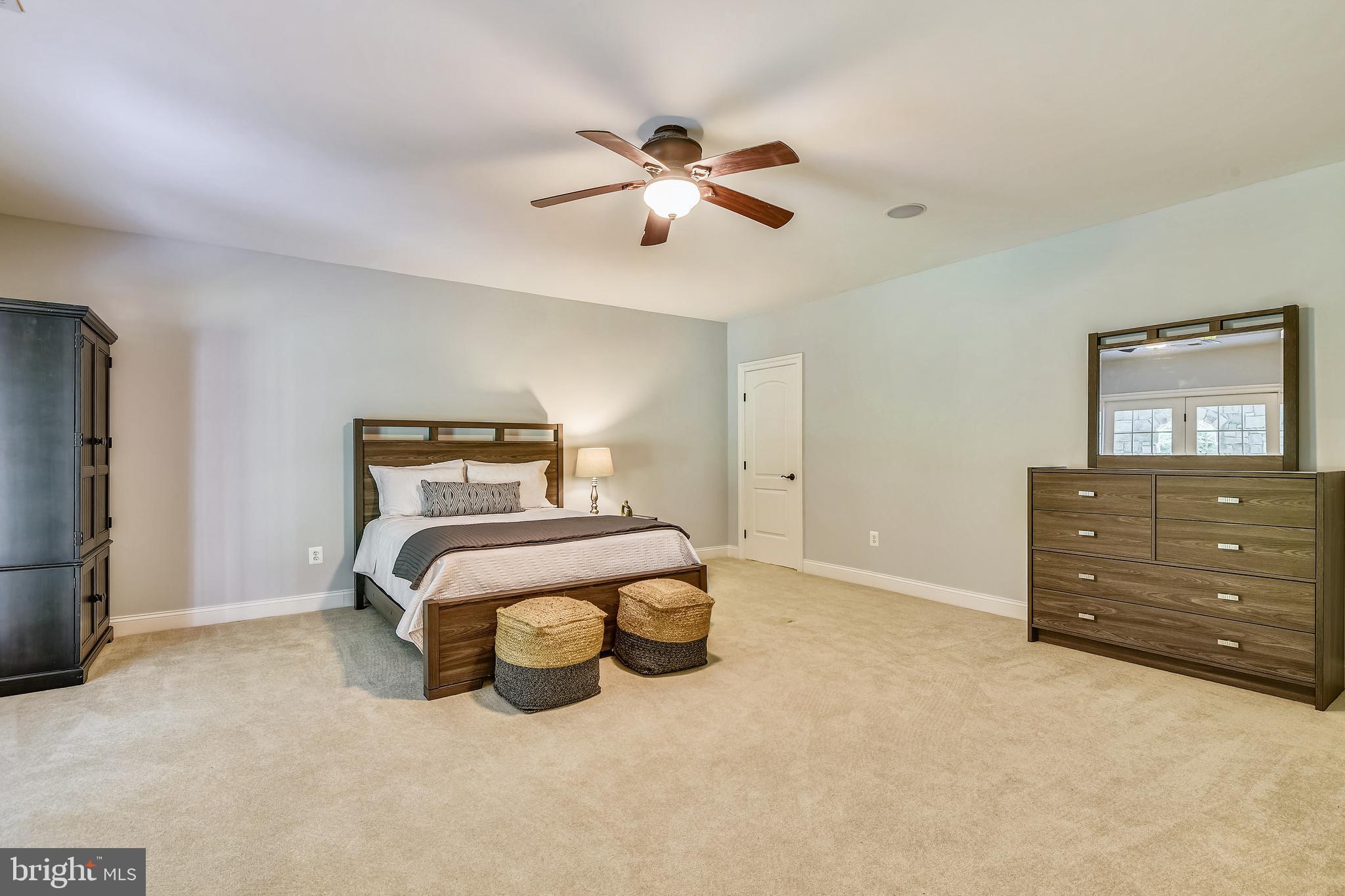 WINDSOR ESTATES - Residential