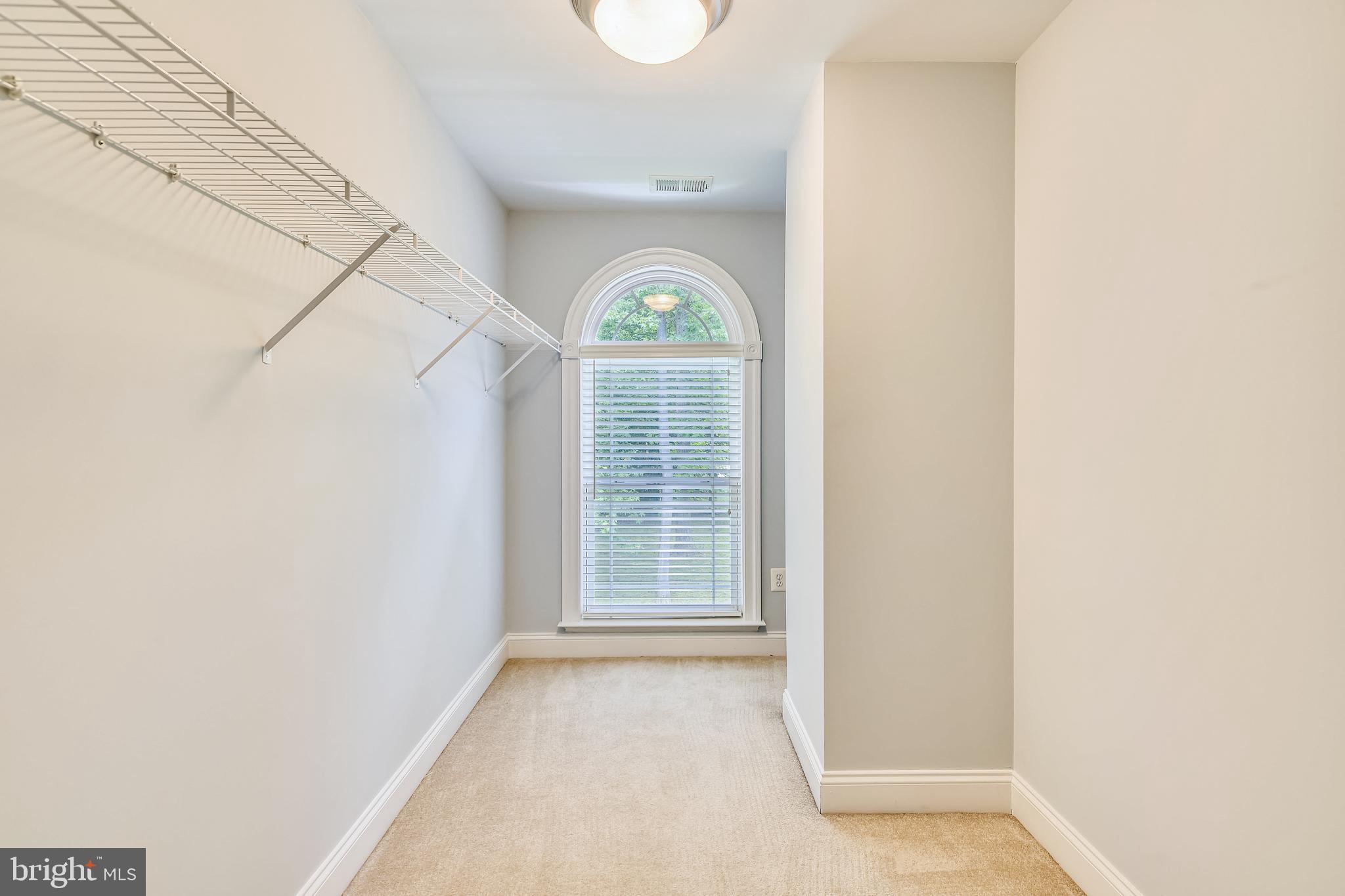 WINDSOR ESTATES - Residential