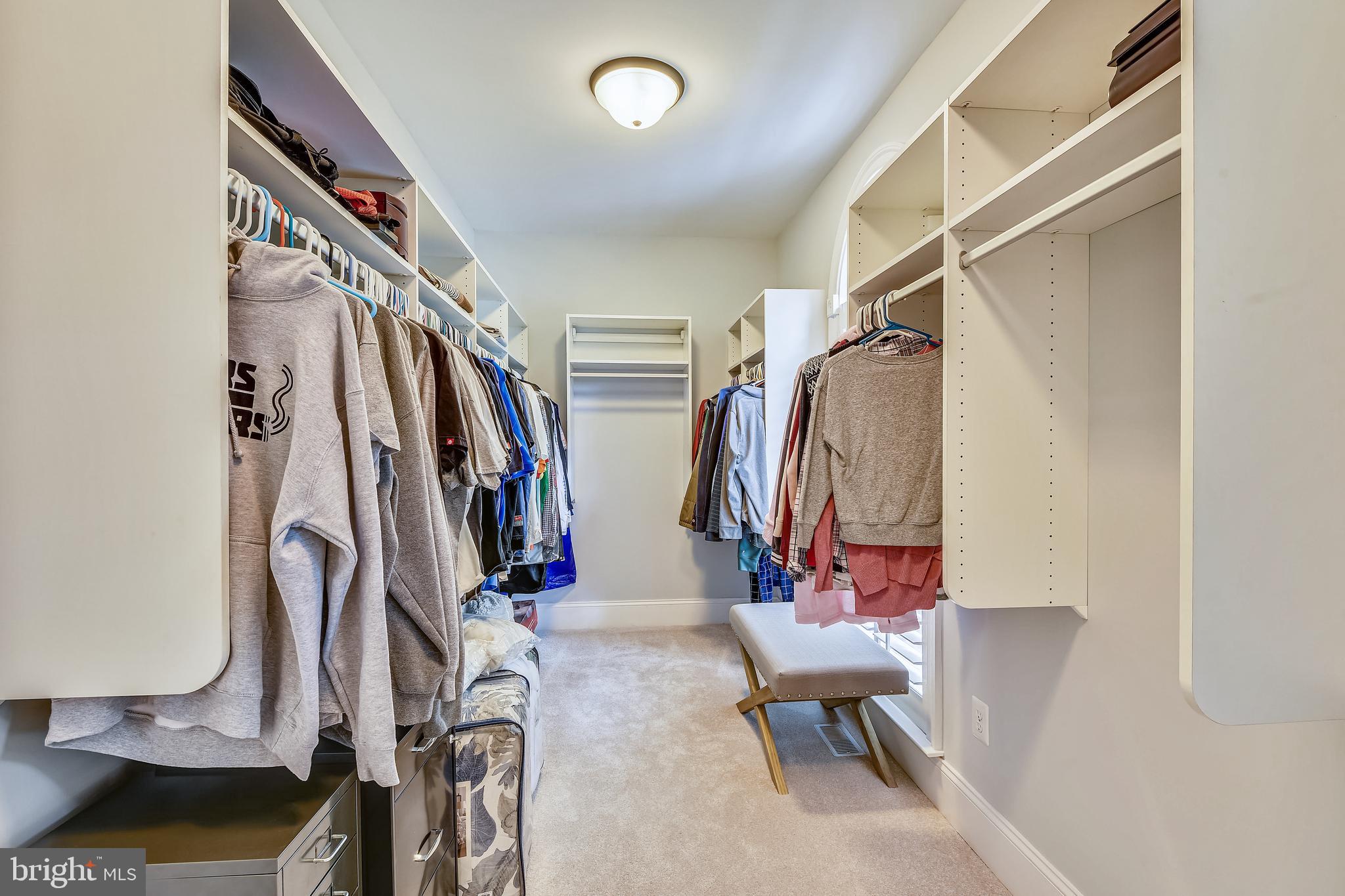 WINDSOR ESTATES - Residential