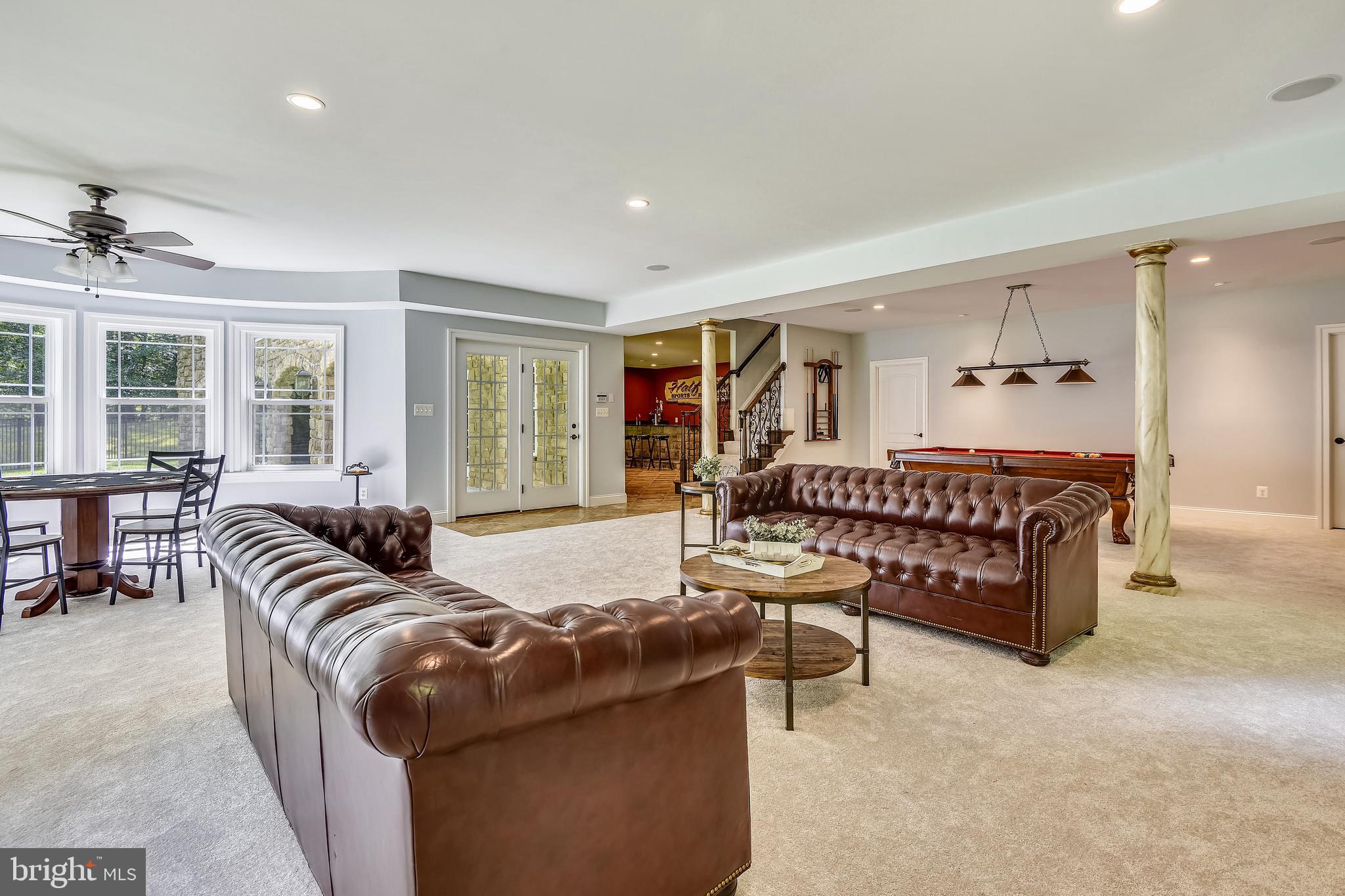 WINDSOR ESTATES - Residential