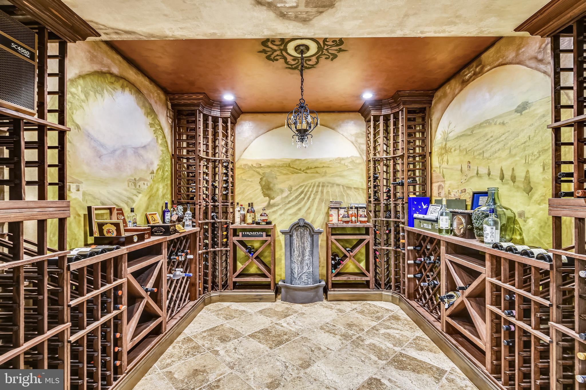 WINDSOR ESTATES - Residential