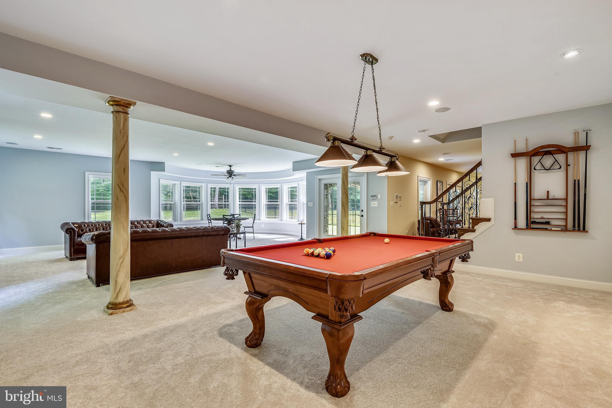 WINDSOR ESTATES - Residential