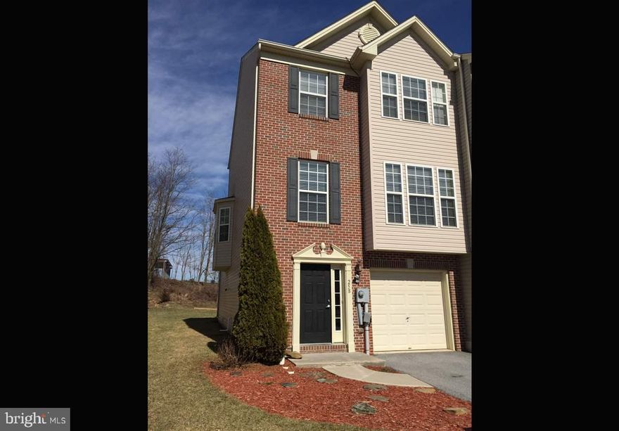 Impeccable townhouse with 3 BR, 2.5BA in Dallastown School District. Kitchen w/ island and walk-in pantry. Sunroom, off of kitchen, opens to a deck. Living Room/ Dining Room combo finishes off second floor. First floor has a spacious Family room w/ adjoining office that leads to patio. This is a must see. Don't let it get away!