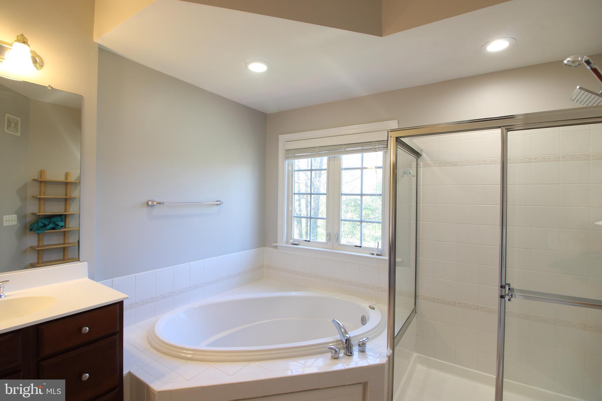 STONE CREEK CROSSING - Residential Lease