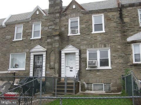 Townhouse For Sale - 1346 Unruh Avenue<br/> PHILADELPHIA, PA 19111