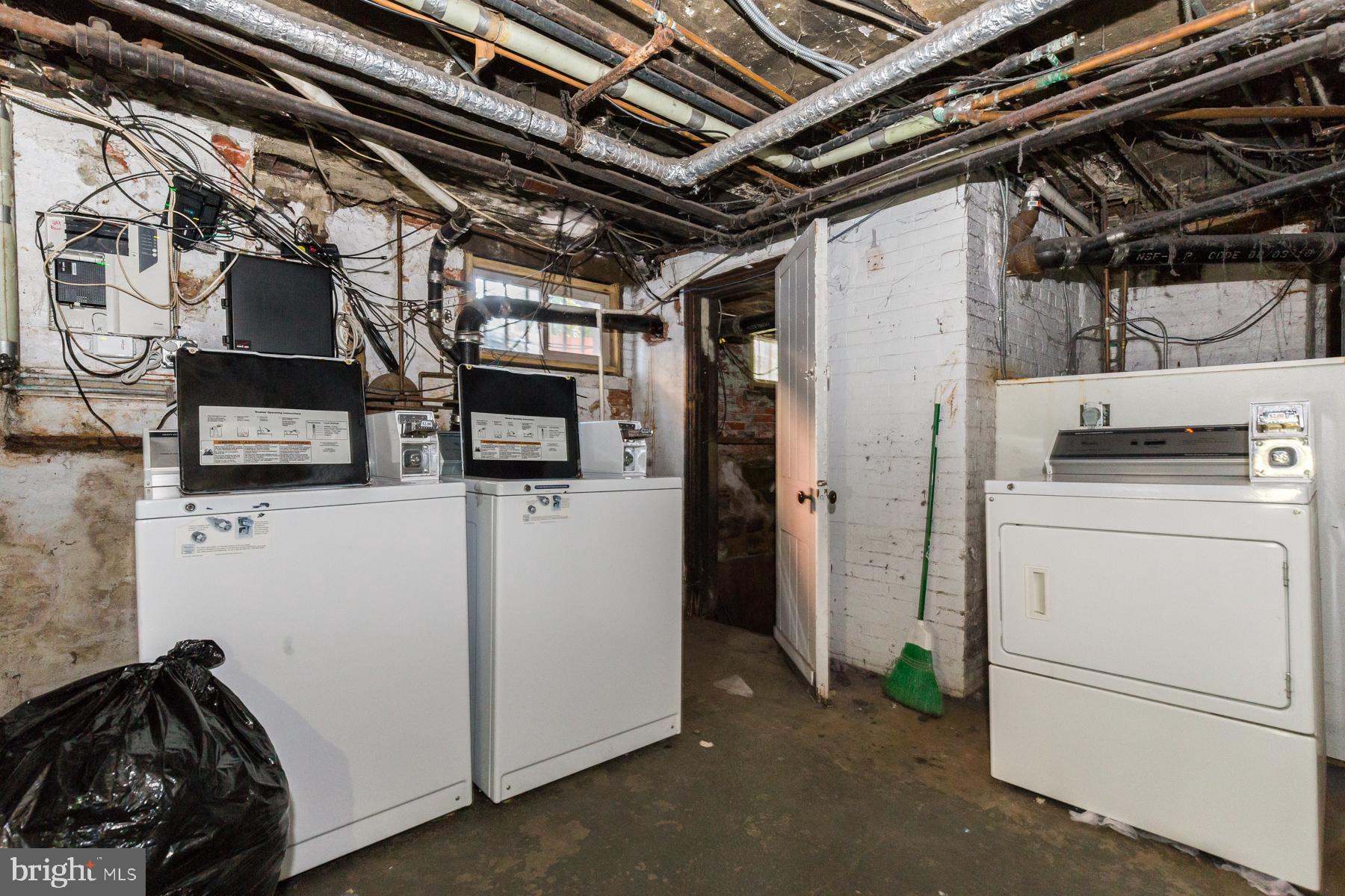 BREWERYTOWN - Residential Lease