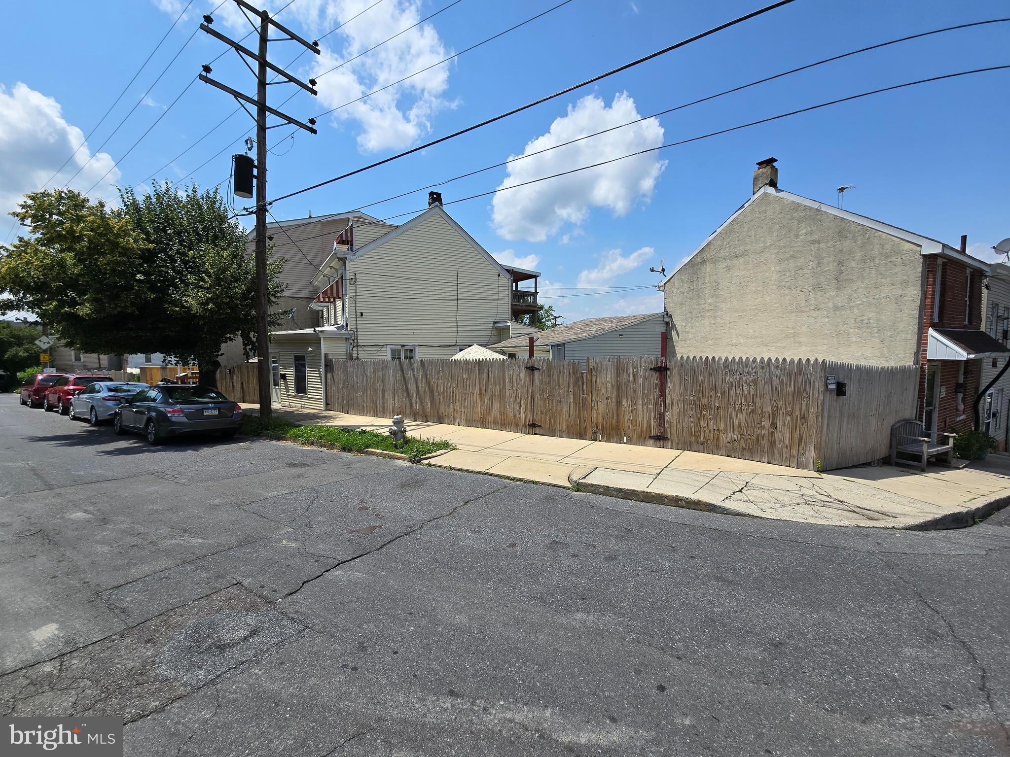 1023 SOUTH STREET