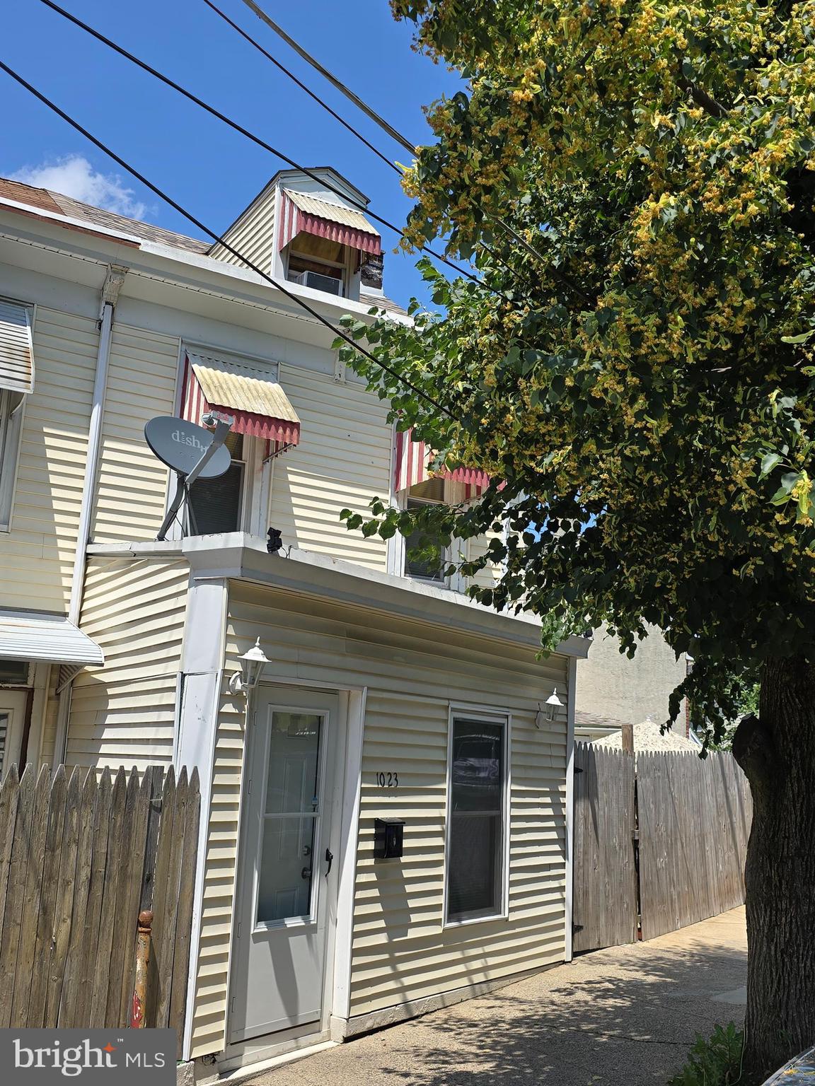 1023 SOUTH STREET
