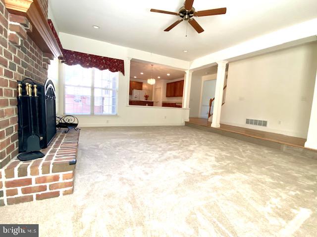 FARMINGTON VILLAGE - Residential