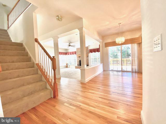 FARMINGTON VILLAGE - Residential