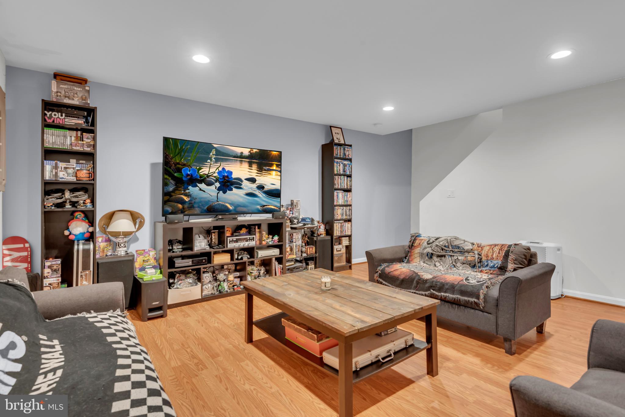 ROSEMONT - Residential