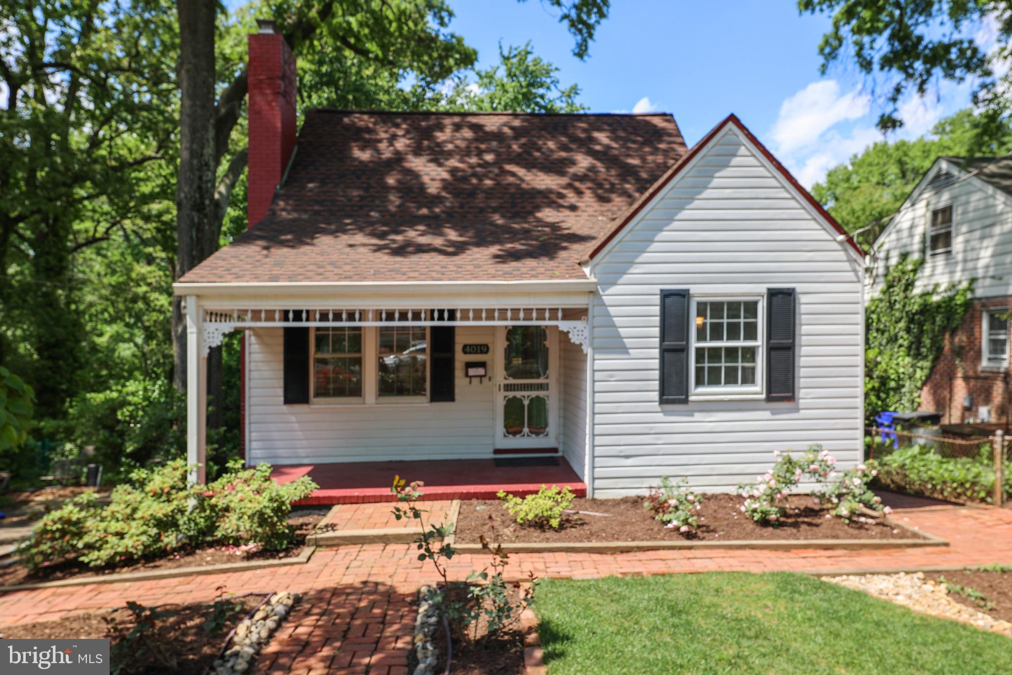 DOUGLAS PARK - Residential