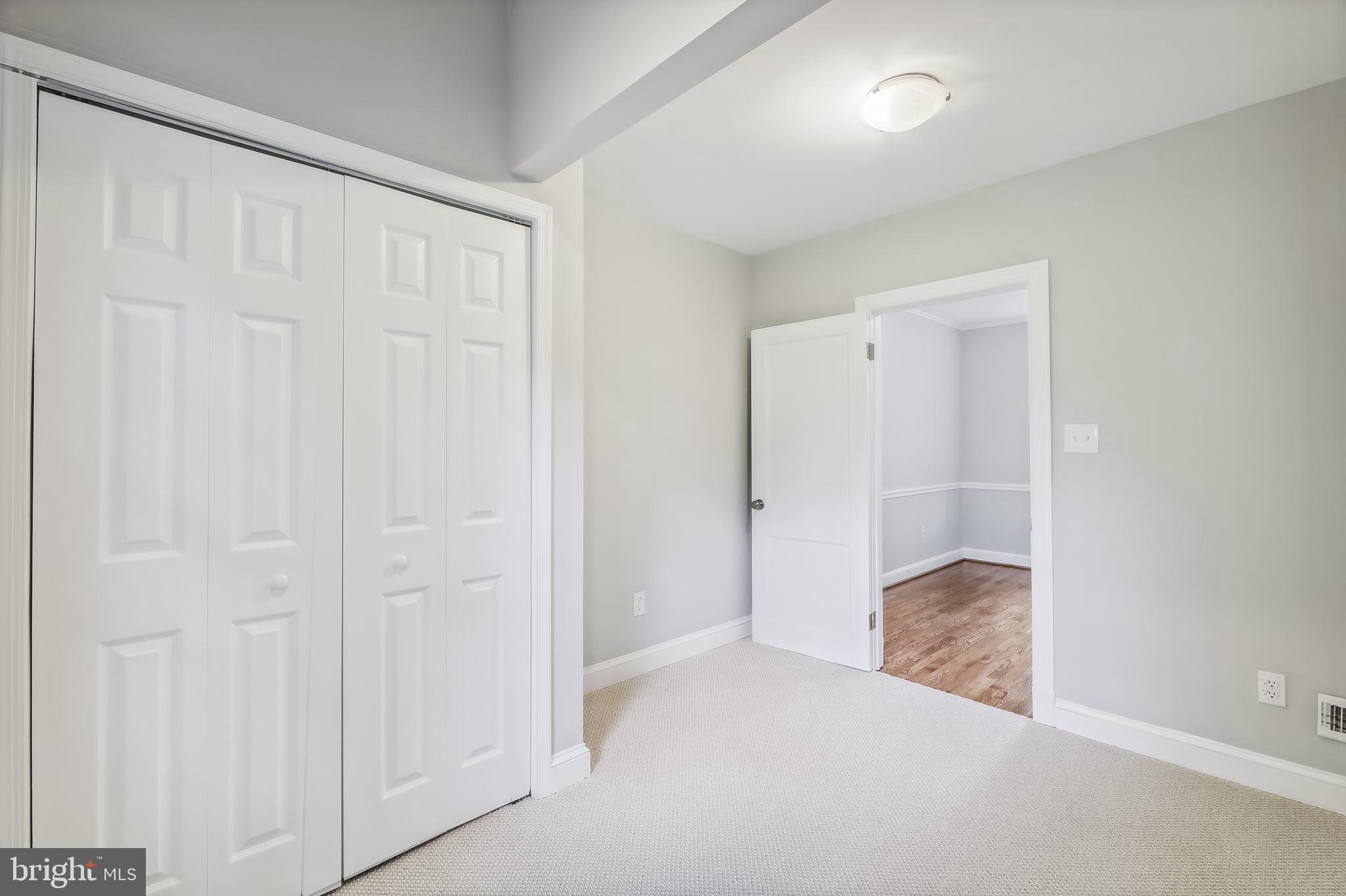 DOUGLAS PARK - Residential