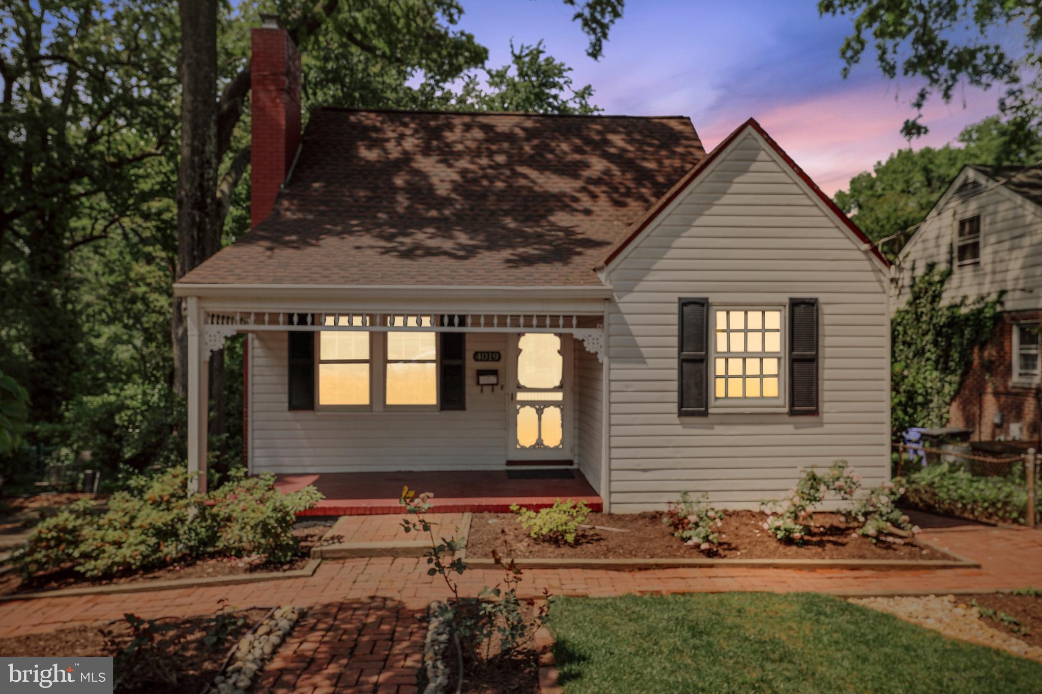 DOUGLAS PARK - Residential