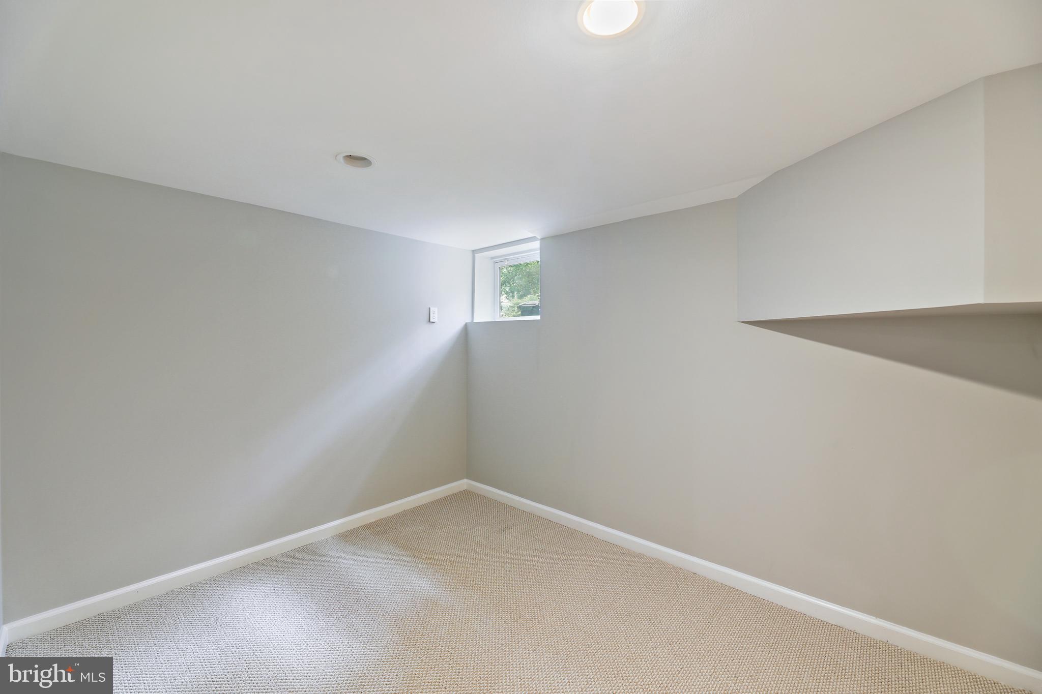 DOUGLAS PARK - Residential