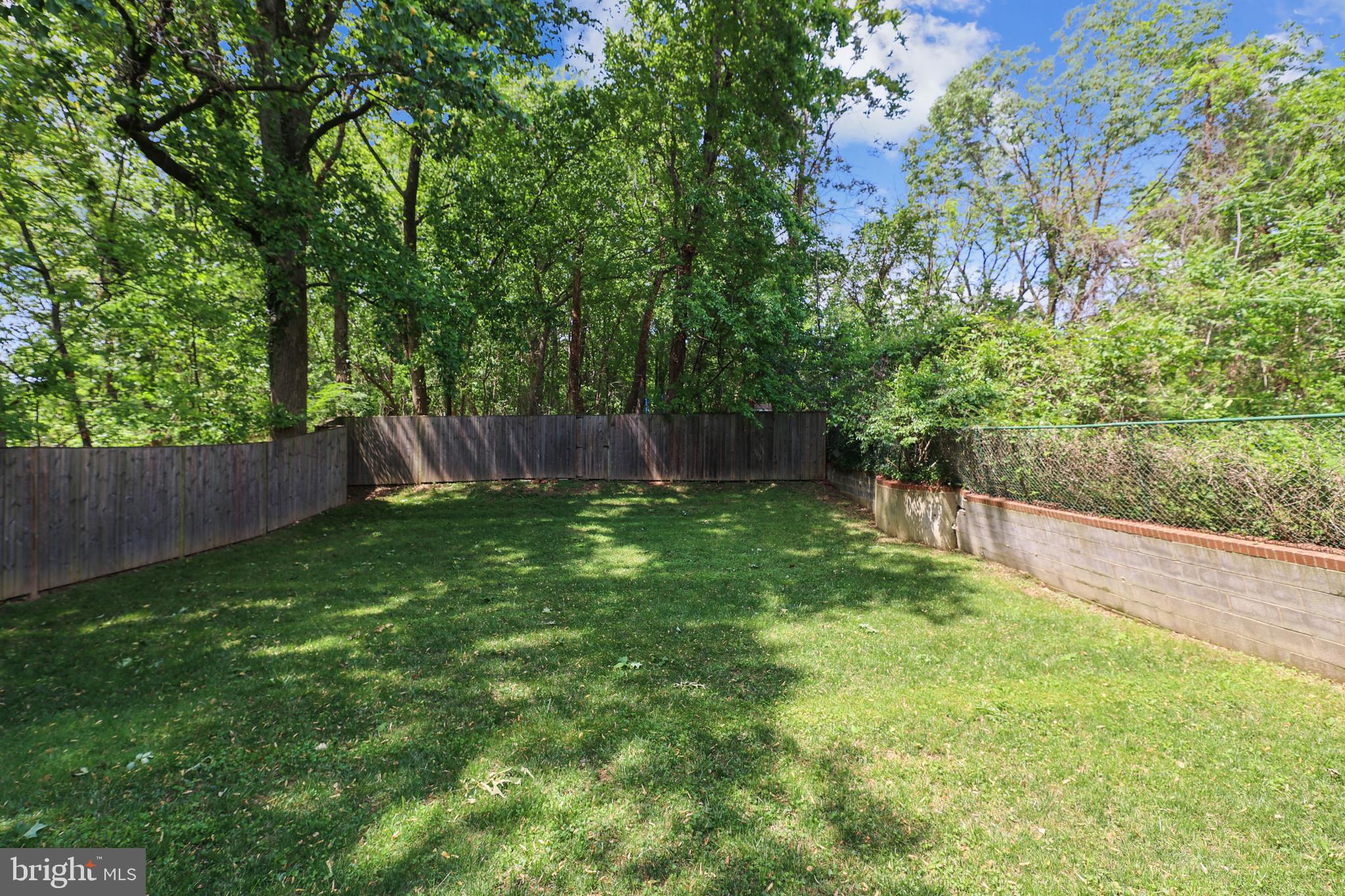 DOUGLAS PARK - Residential