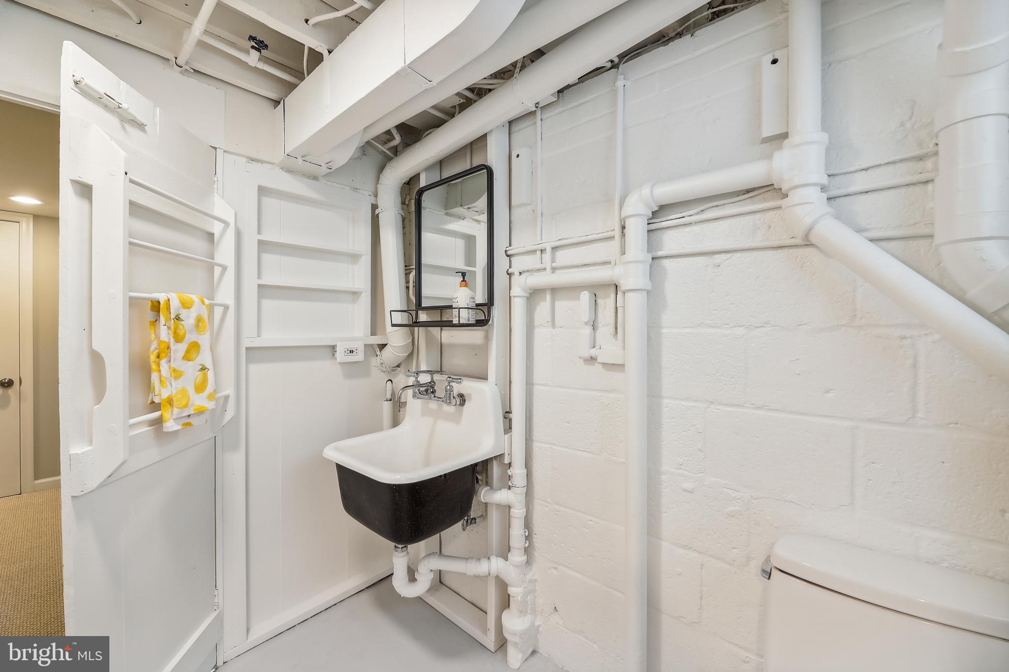 DOUGLAS PARK - Residential