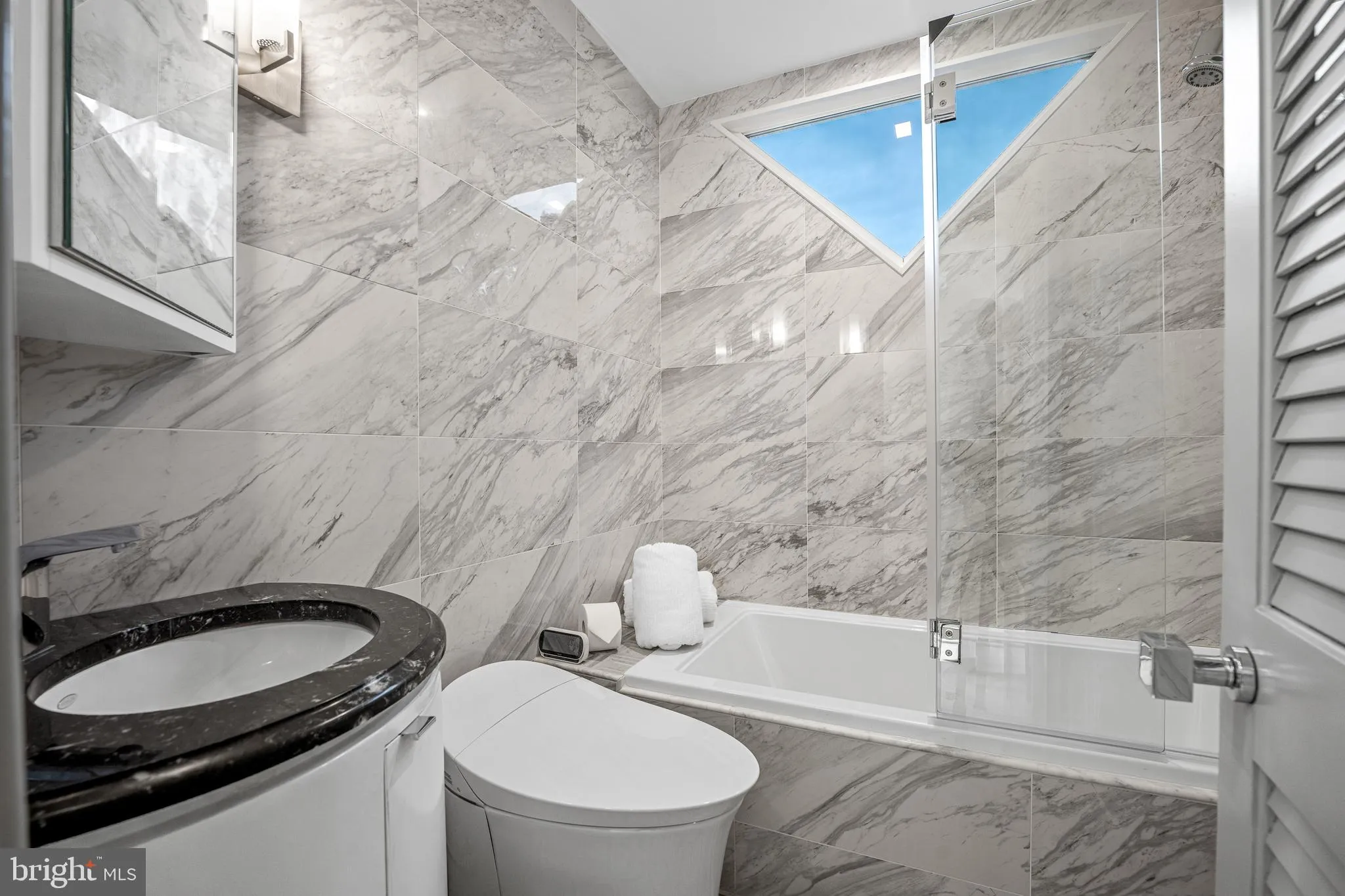 Gladwyne, Pennsylvania 19035, United States, 8 Bedrooms Bedrooms, ,12 BathroomsBathrooms,Residential,Active,35161