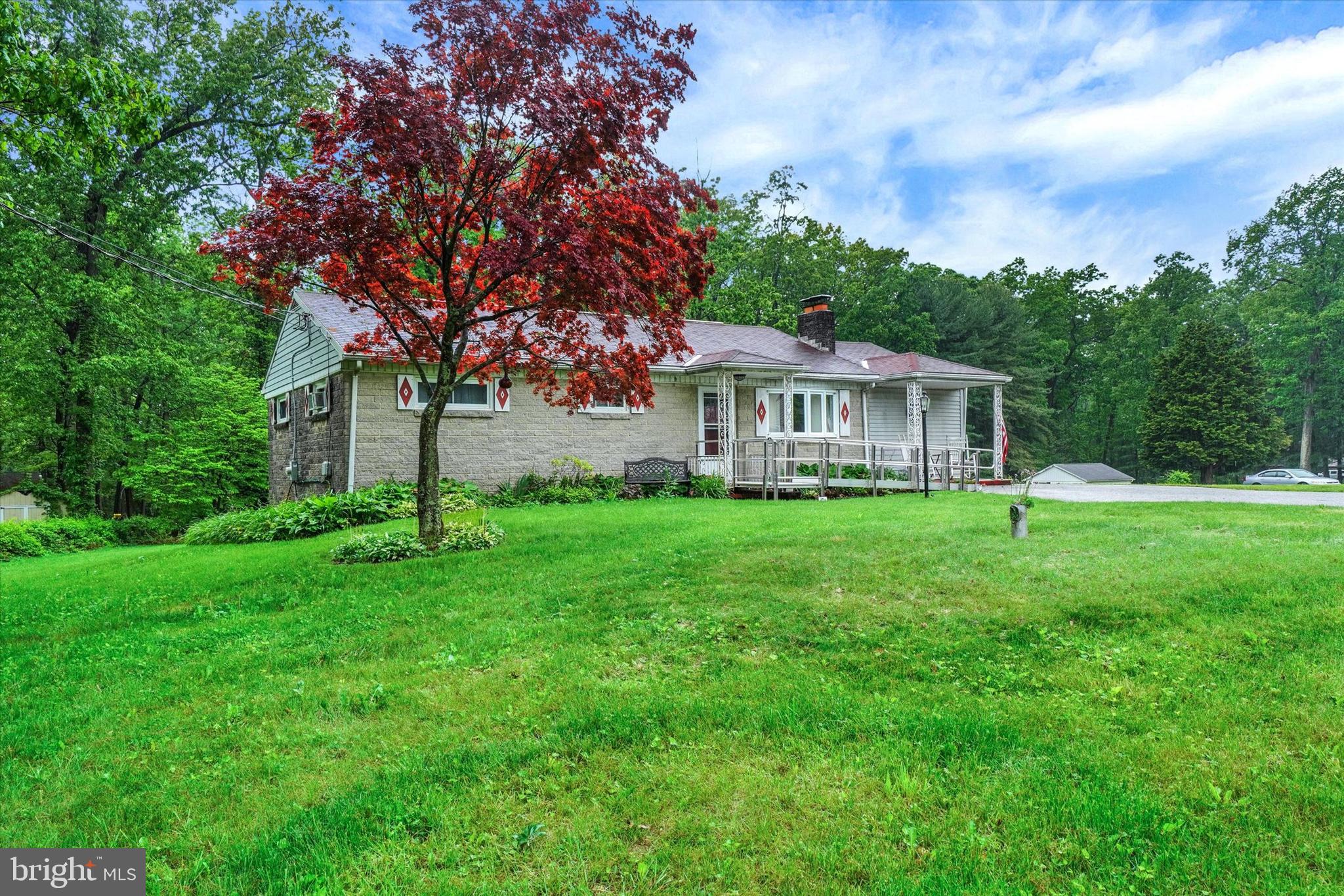 CHESTNUT HILL - Residential