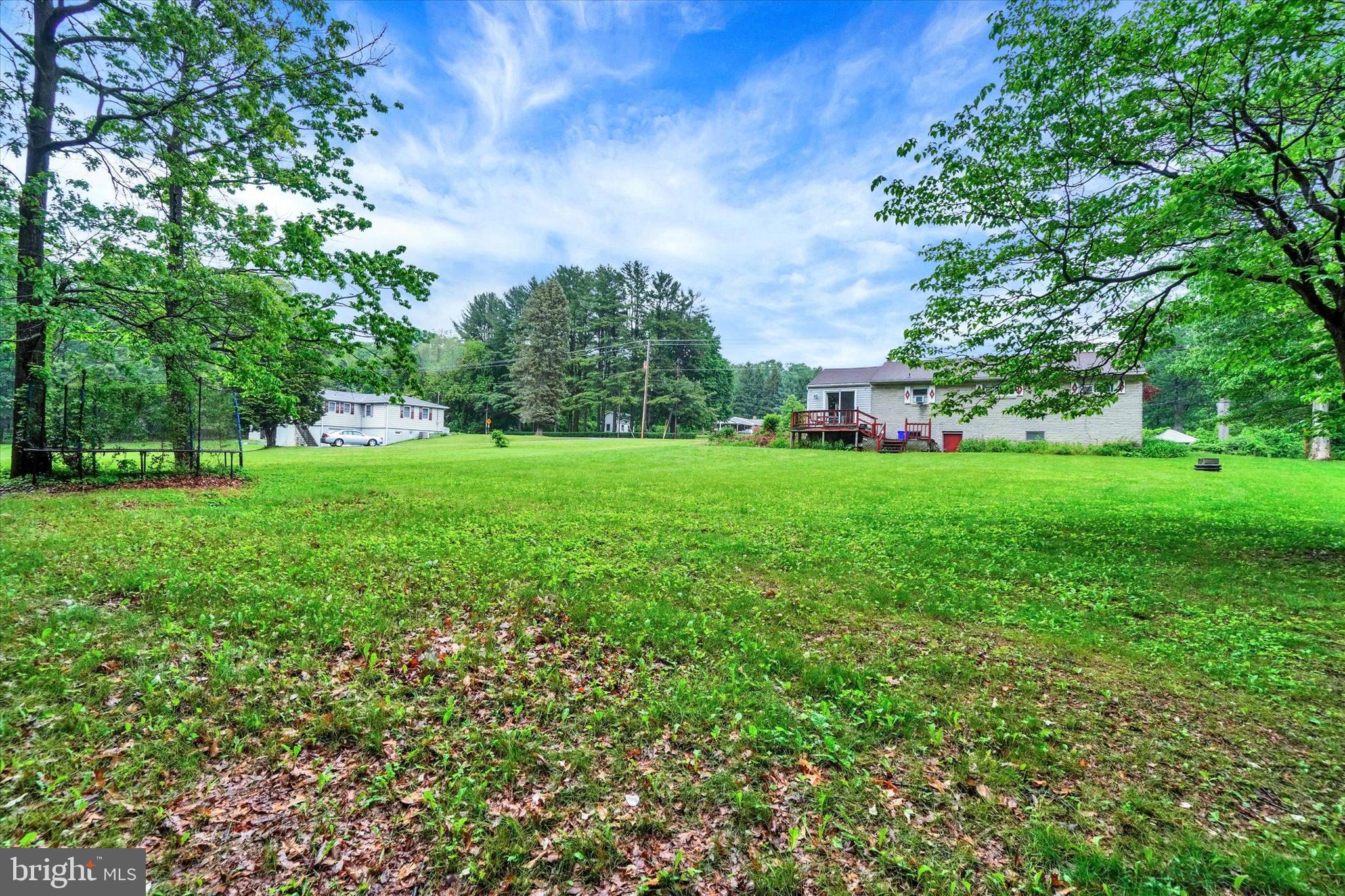 CHESTNUT HILL - Residential