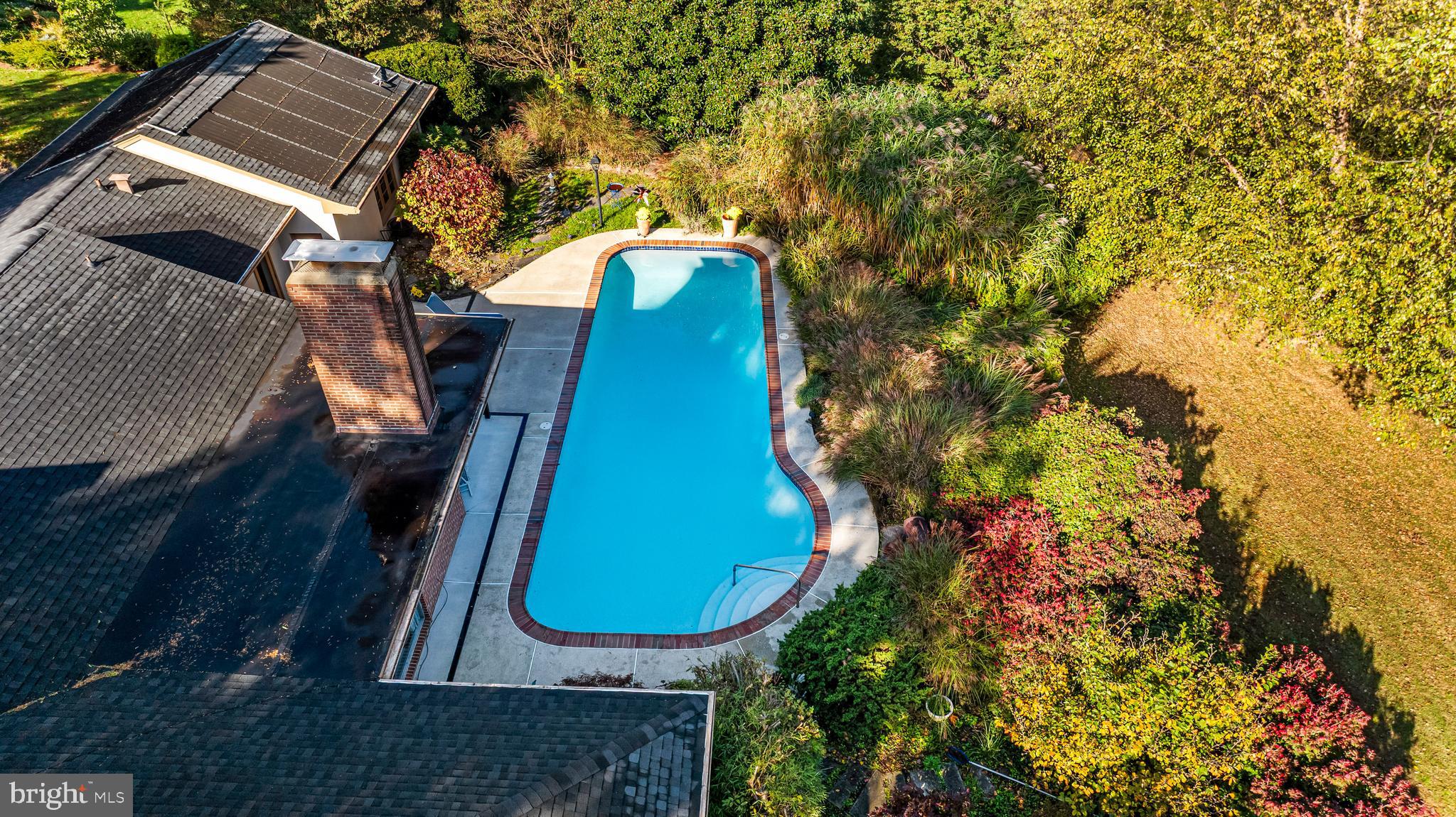 RUXTON - Residential