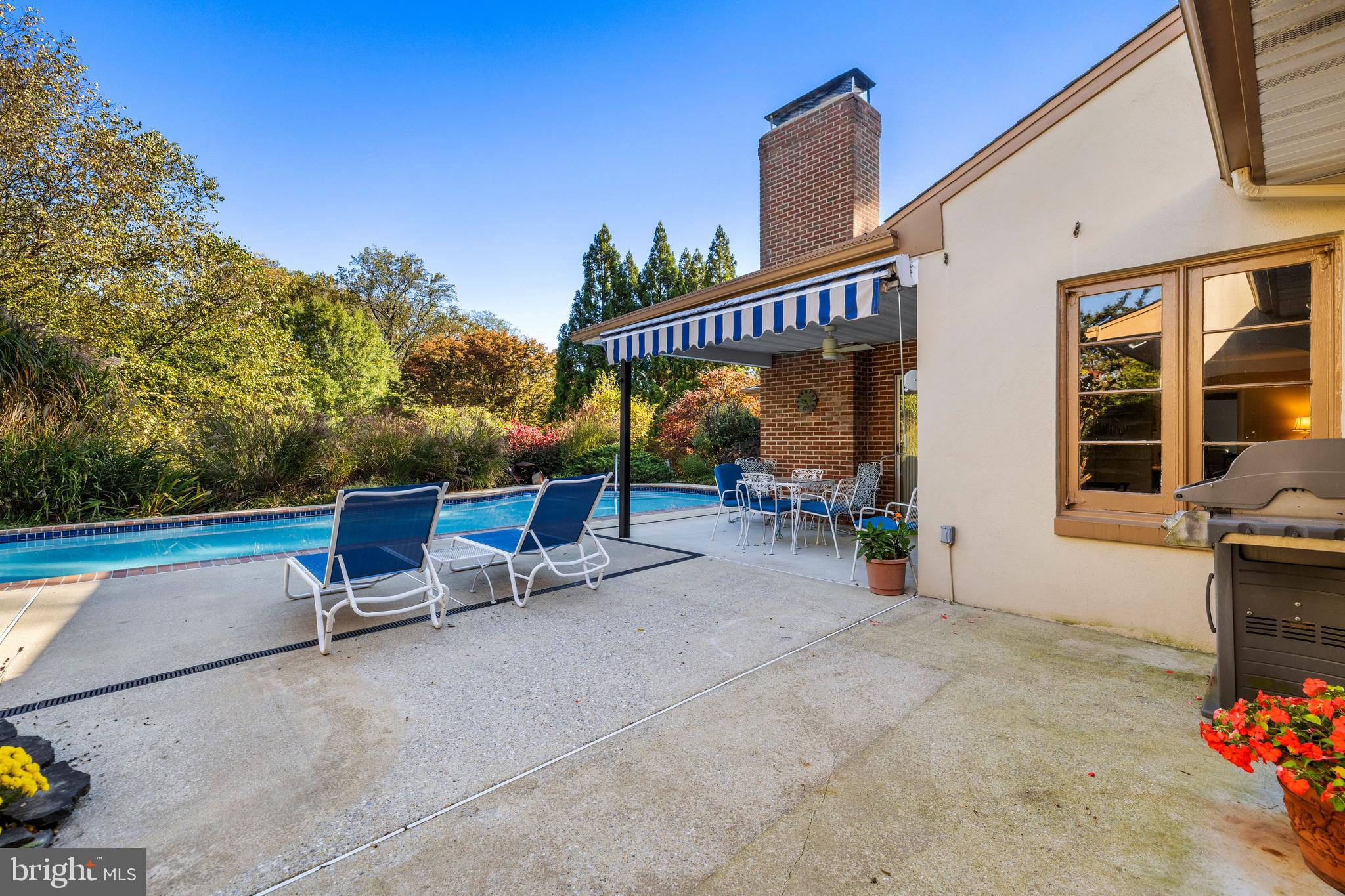 RUXTON - Residential