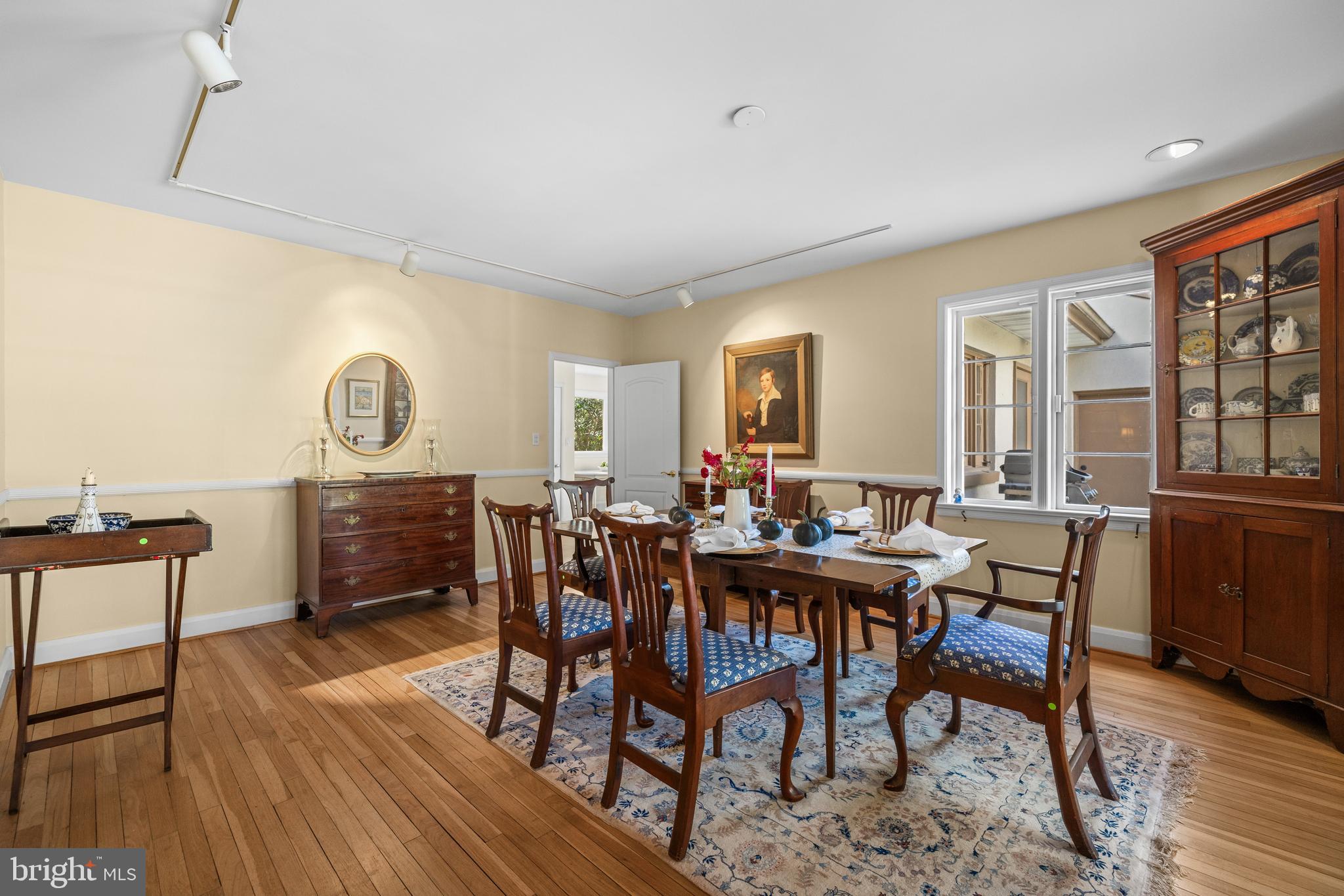 RUXTON - Residential