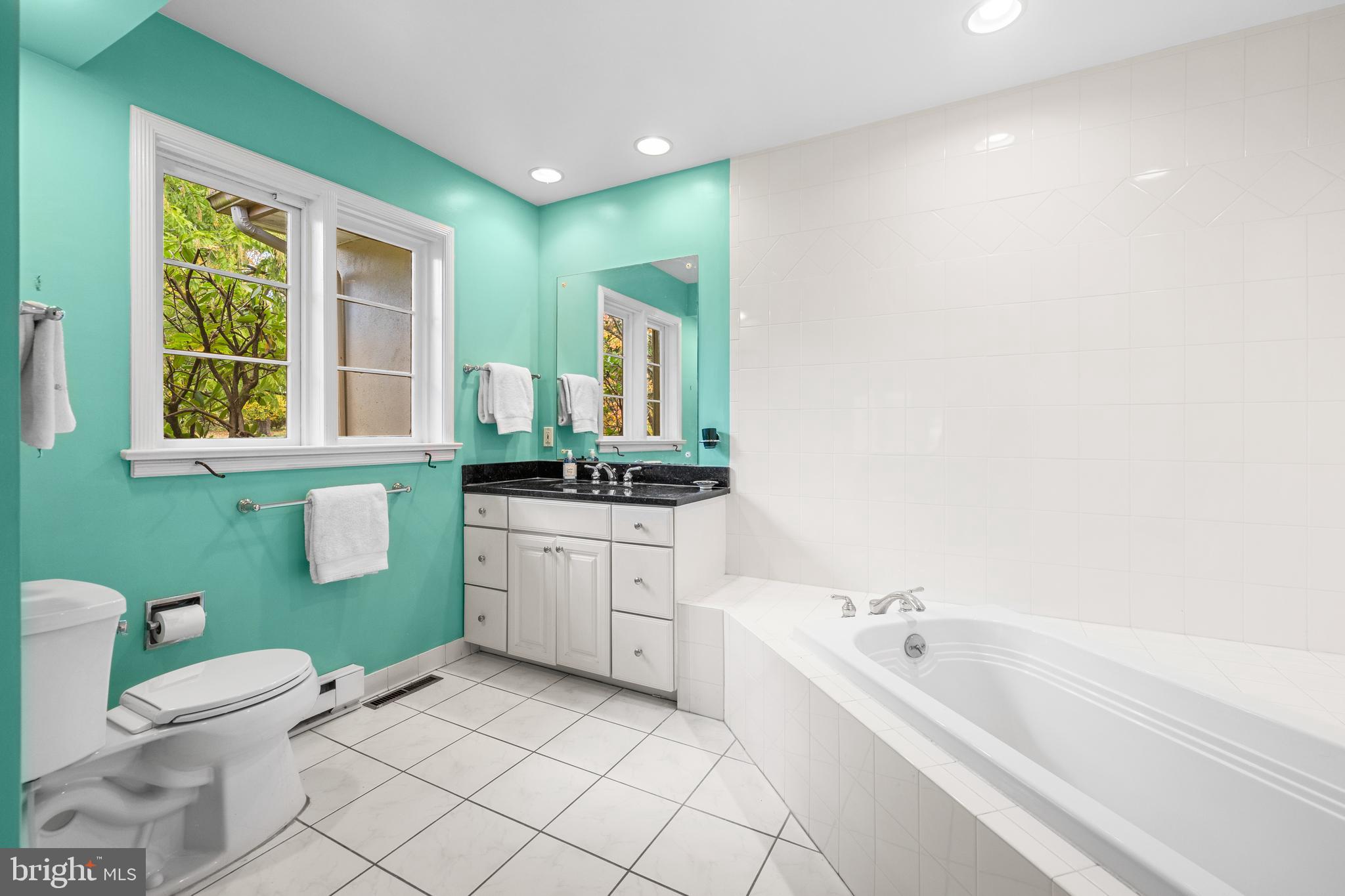 RUXTON - Residential