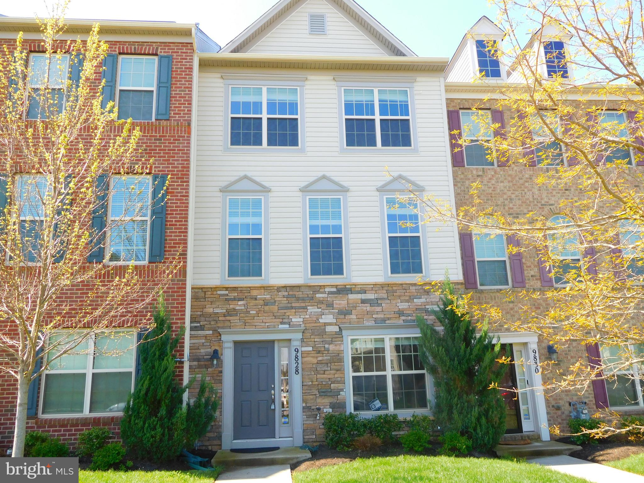 WOODMORE TOWNE CENTRE - Residential Lease