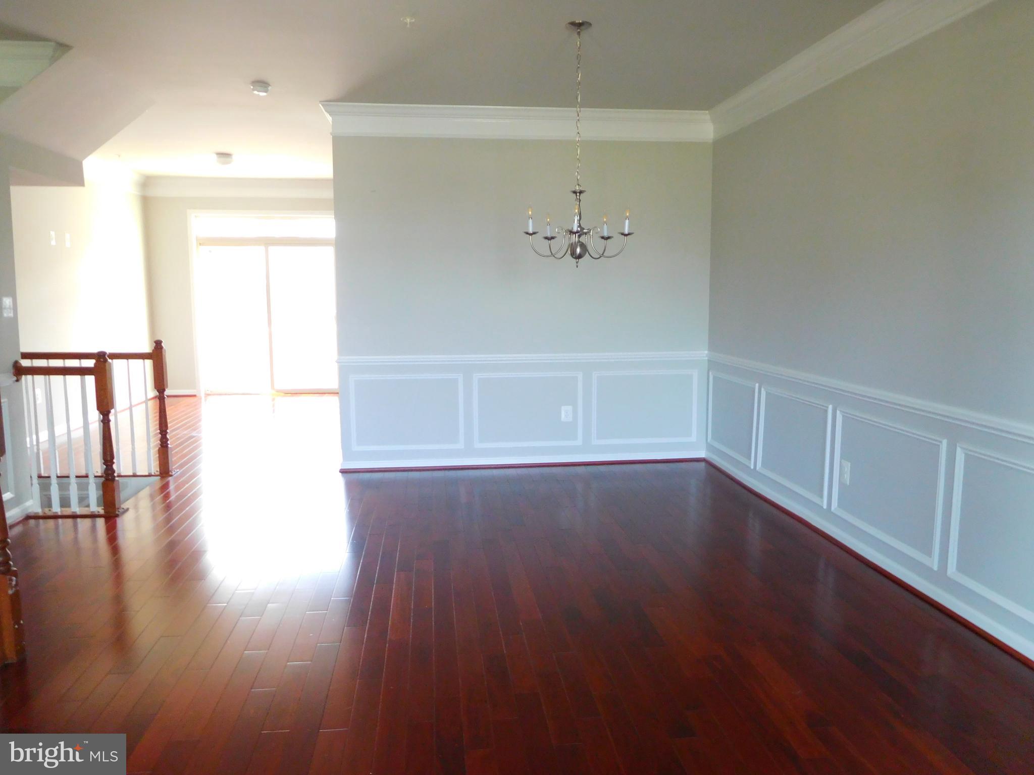 WOODMORE TOWNE CENTRE - Residential Lease