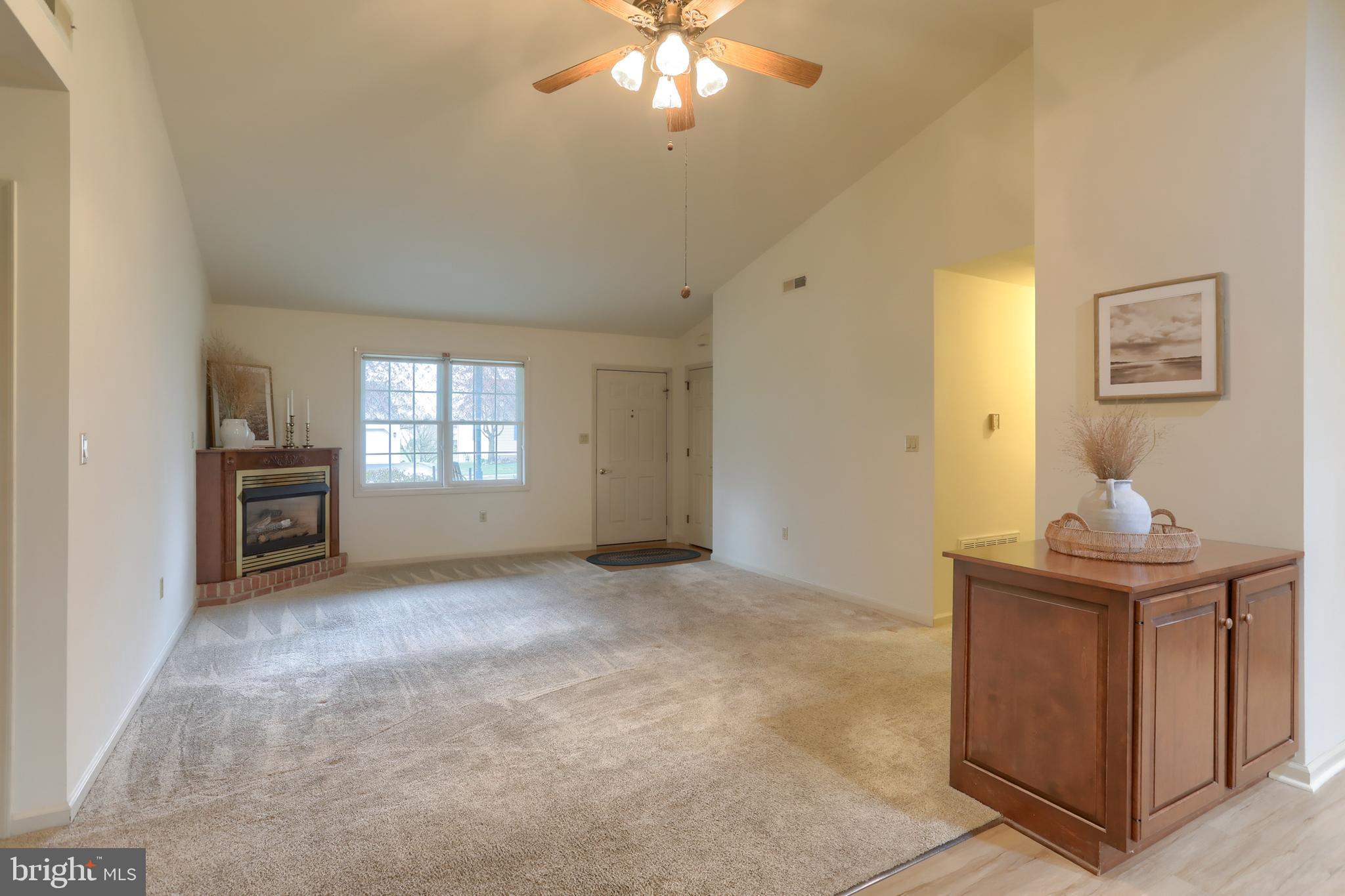 ARBOR GATE - Residential