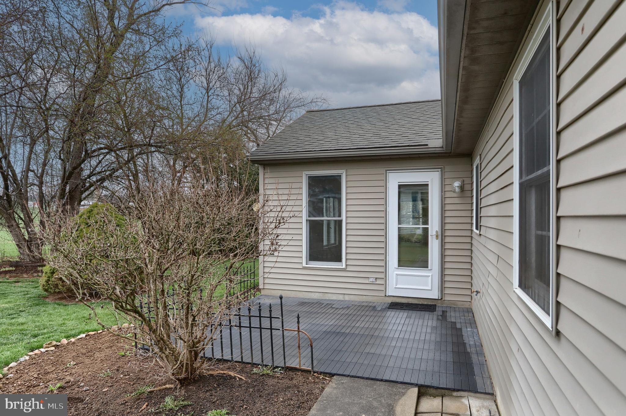 ARBOR GATE - Residential