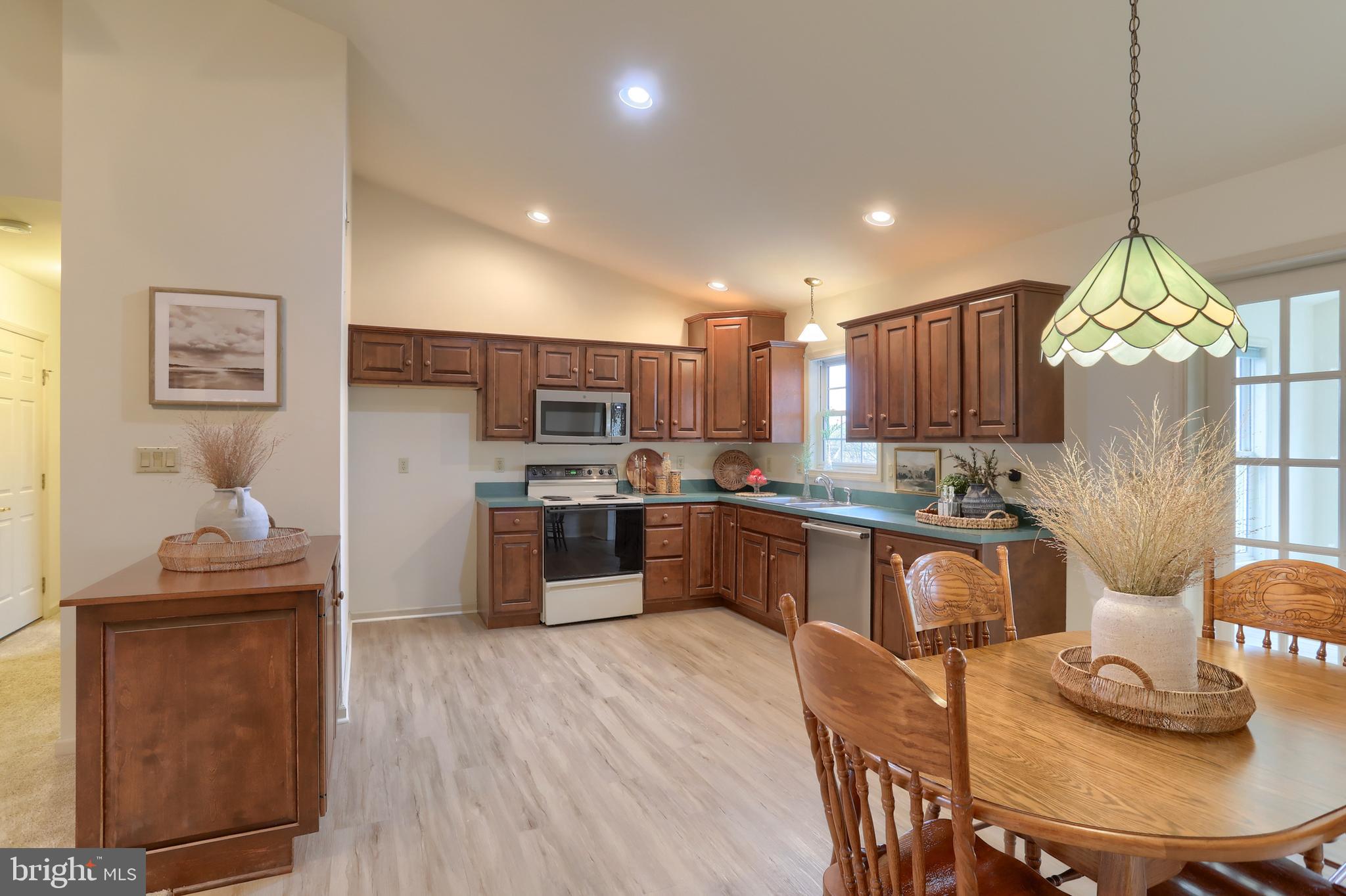 ARBOR GATE - Residential