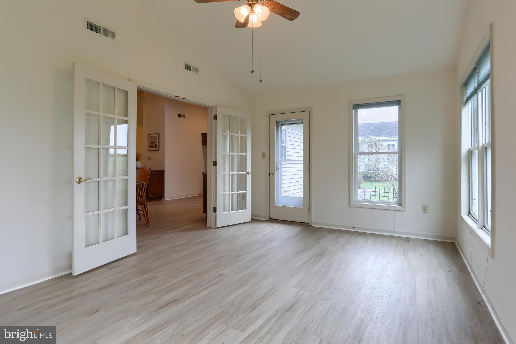 ARBOR GATE - Residential